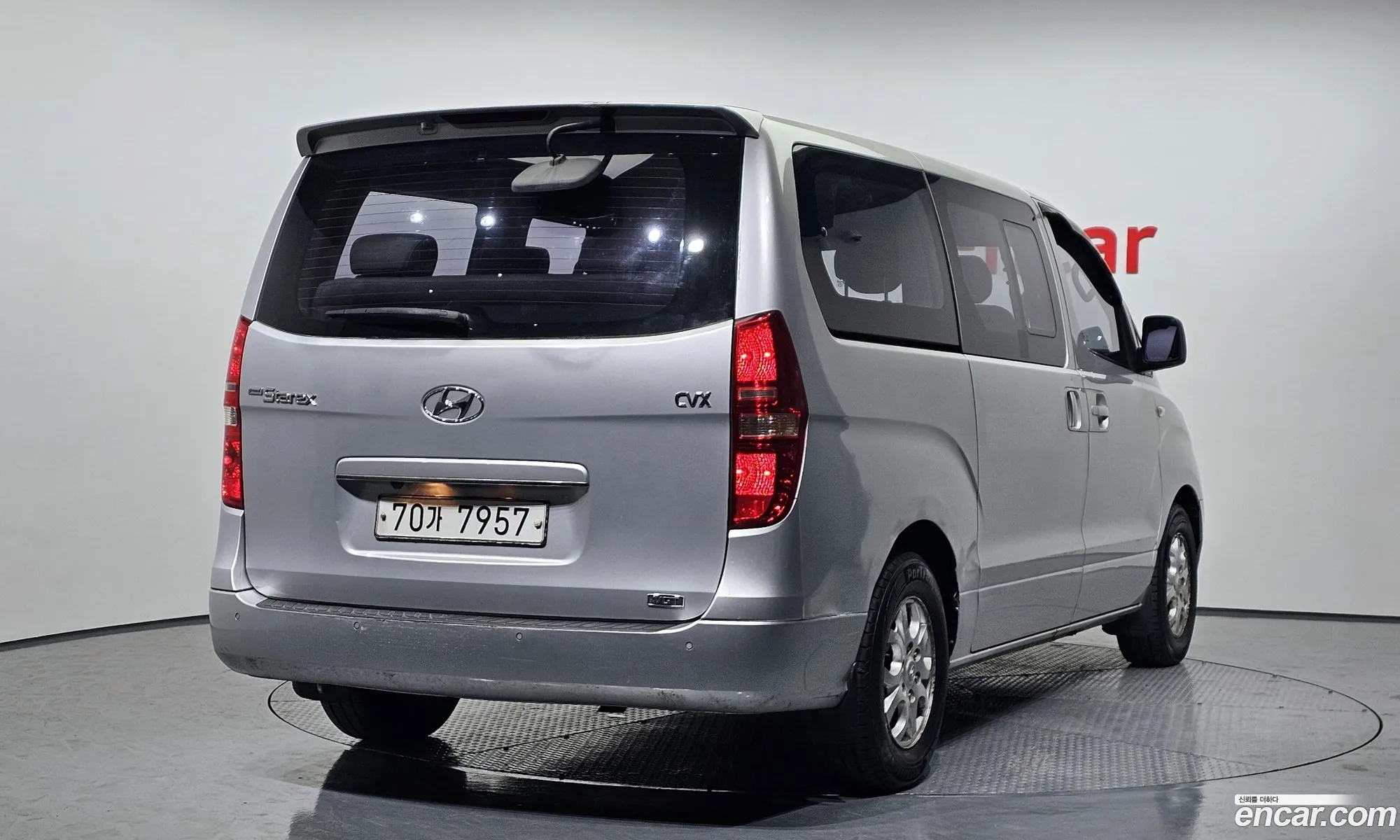 Hyundai Grand Starex 2010 — 6