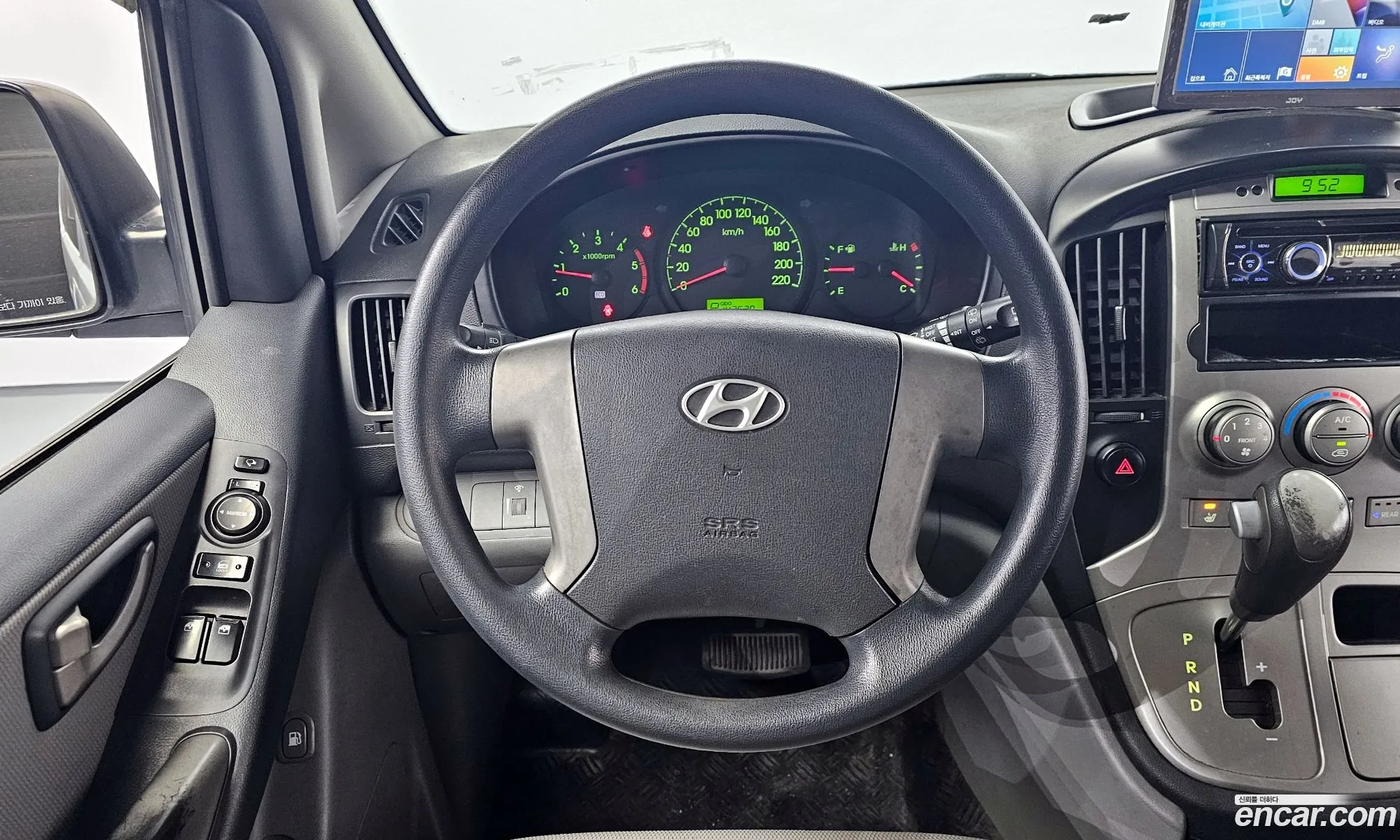 Hyundai Grand Starex 2010 — 11