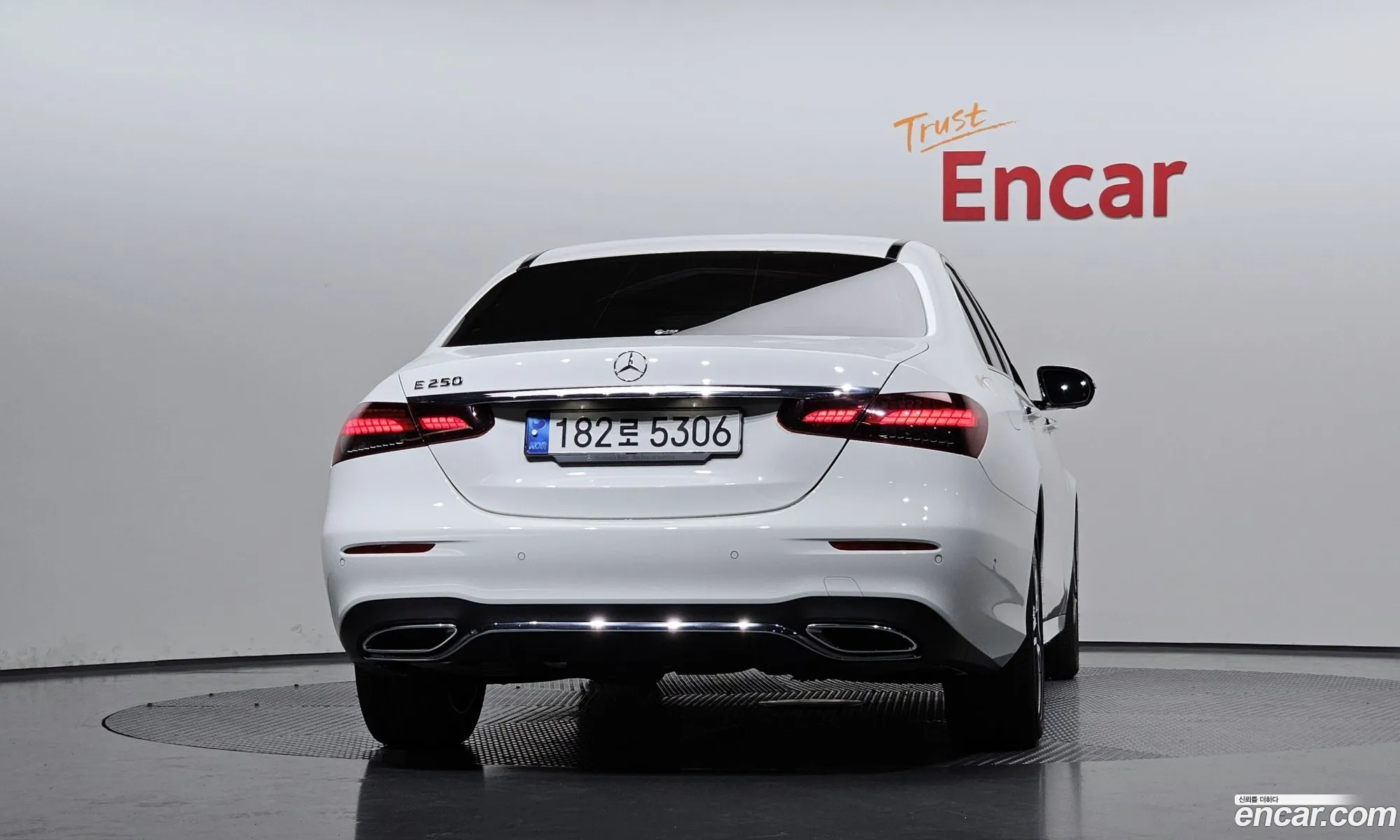 Mercedes-Benz E-Class W213 2022 — 7