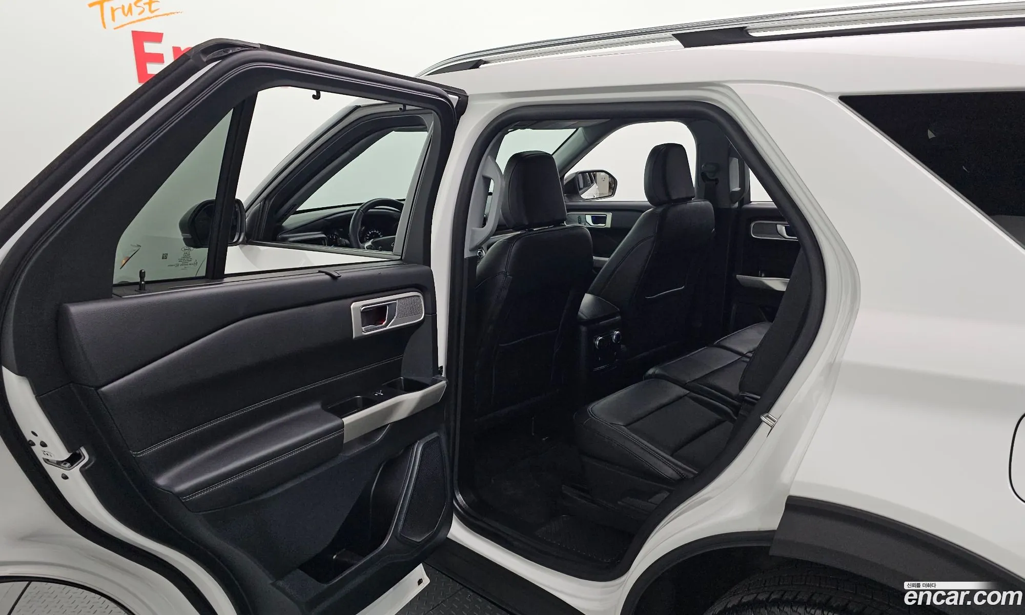 Ford Explorer 6th Gen 2023 1FMSK8FH0PGB55241 — 12