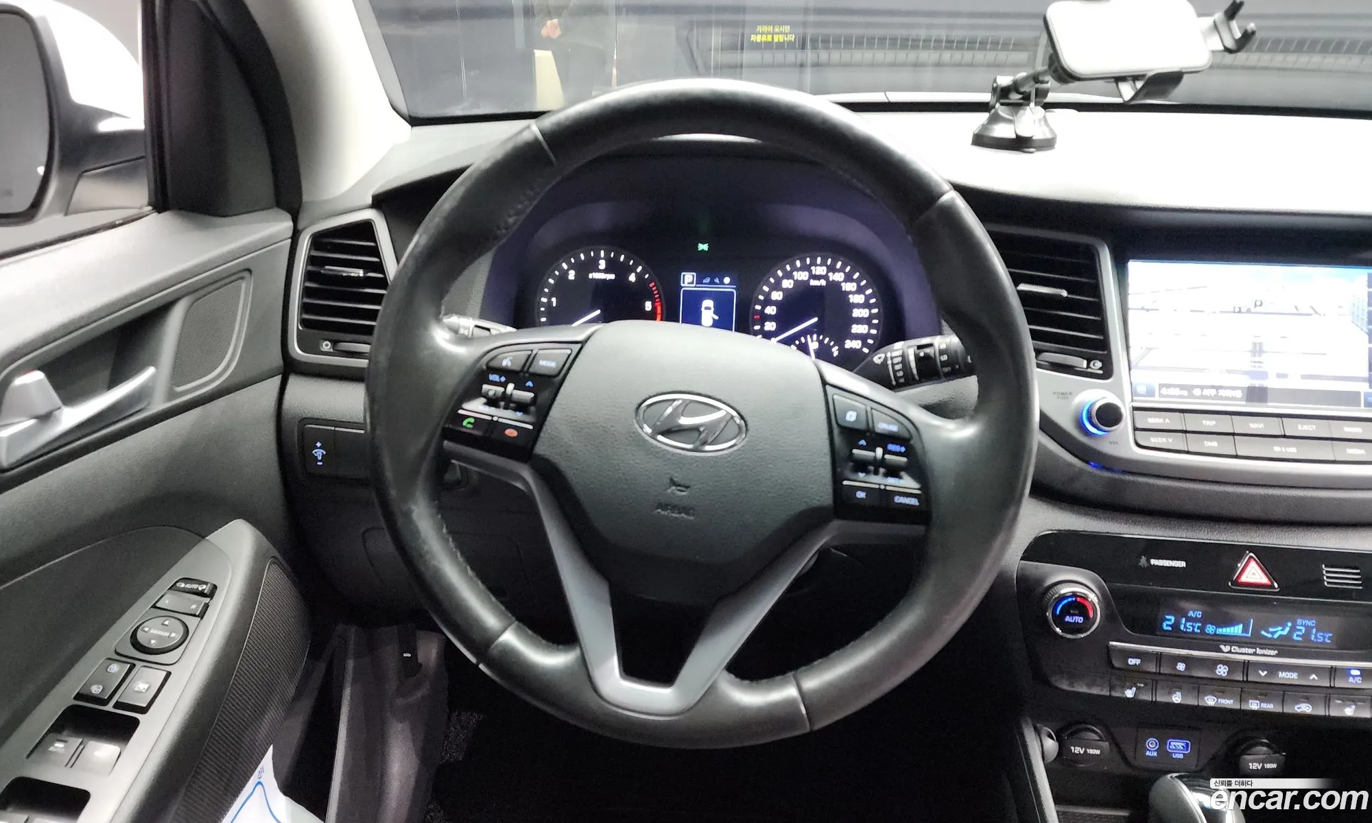 Hyundai Tucson 2016 — 2
