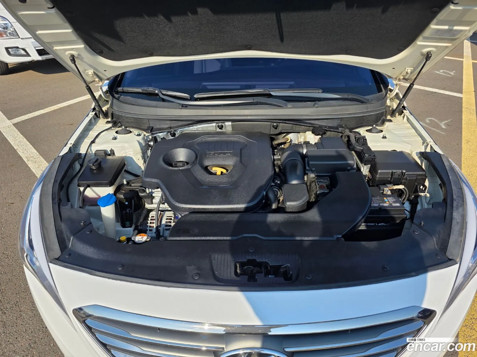 Hyundai LF Sonata 2014 — 19