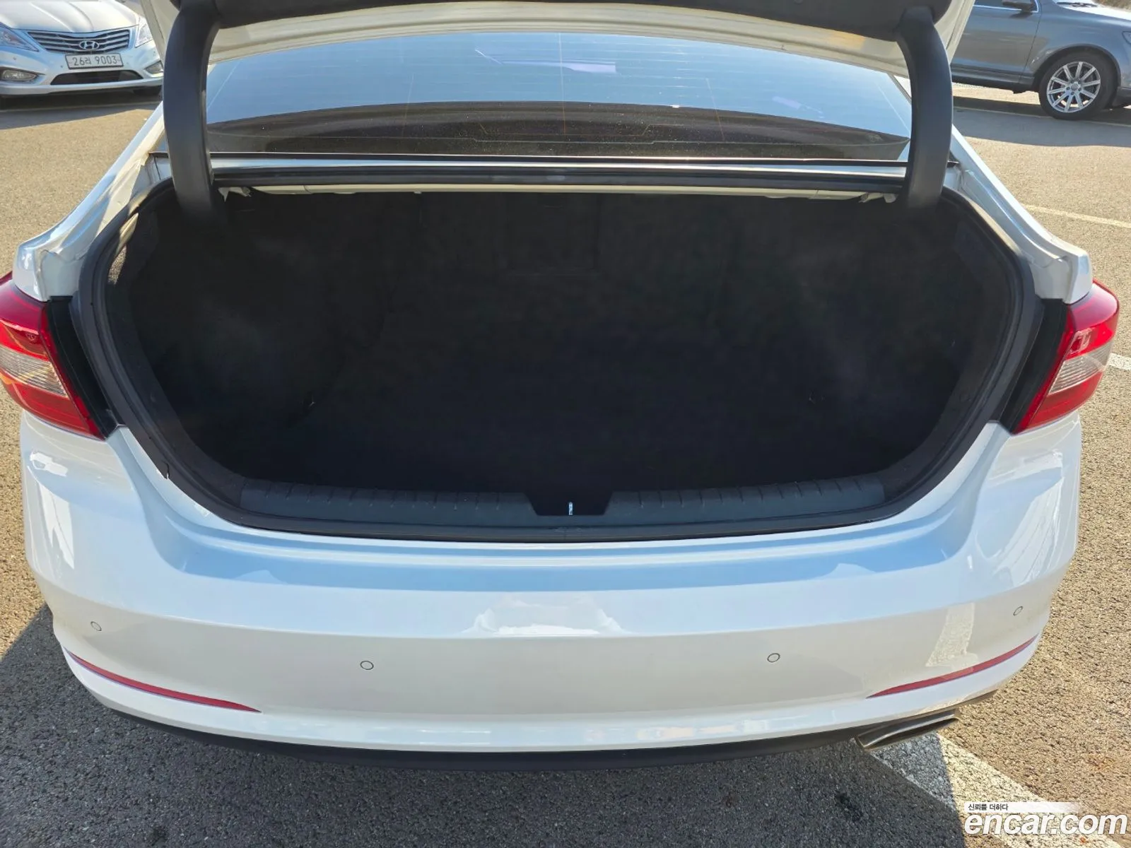 Hyundai LF Sonata 2014 — 15