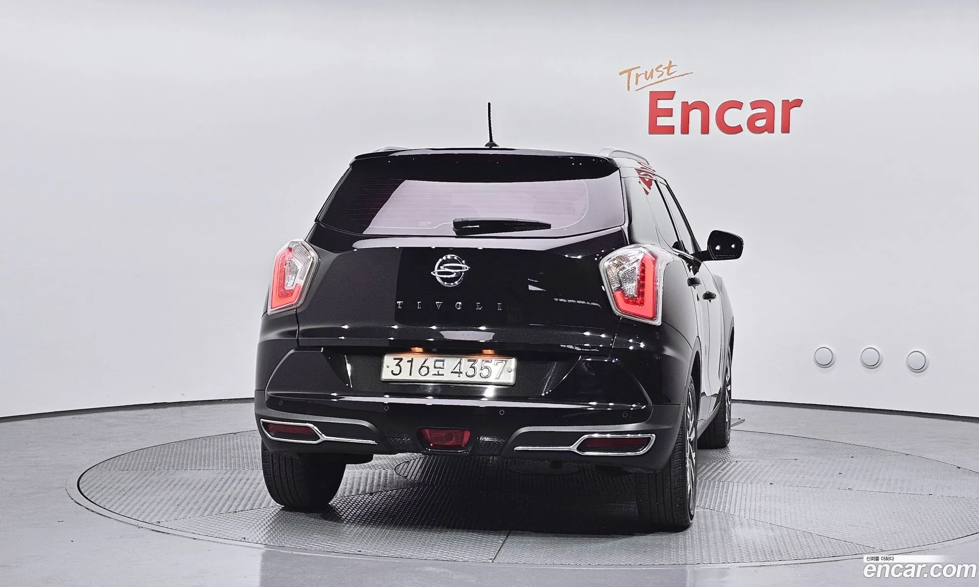 KG Mobility (SsangYong) Tivoli Armour 2019 — 12