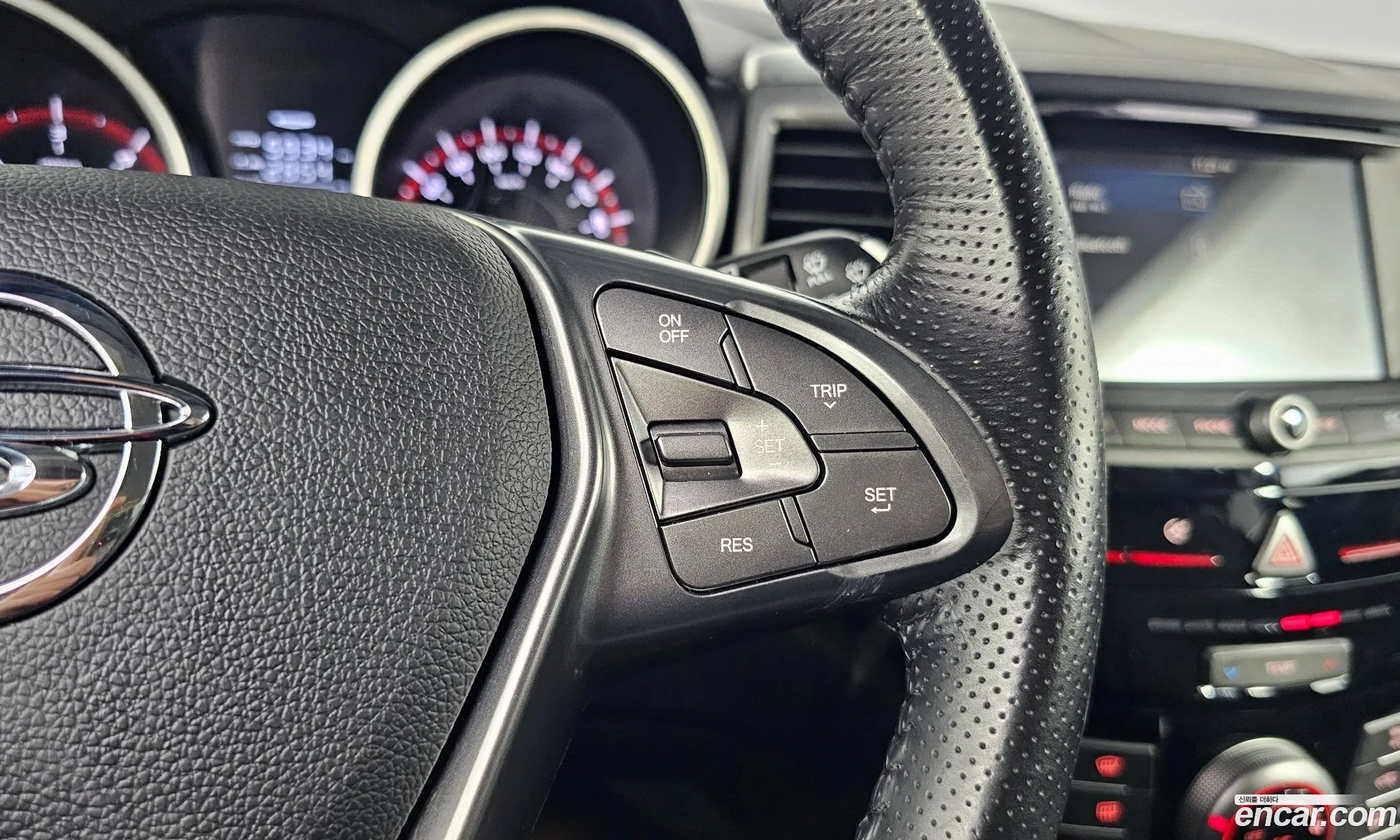 KG Mobility (SsangYong) Tivoli Armour 2019 — 11