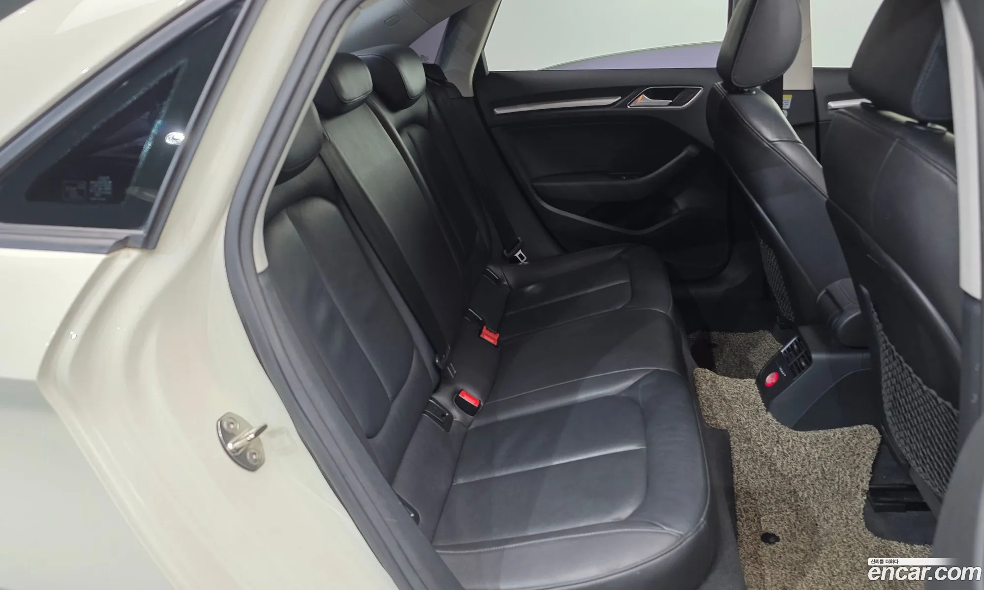 Audi A3 2015 WAUZZZ8V6F1043551 — 19