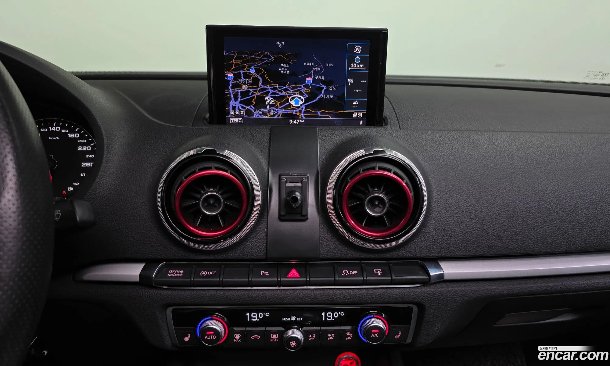 Audi A3 2015 WAUZZZ8V6F1043551 — 11