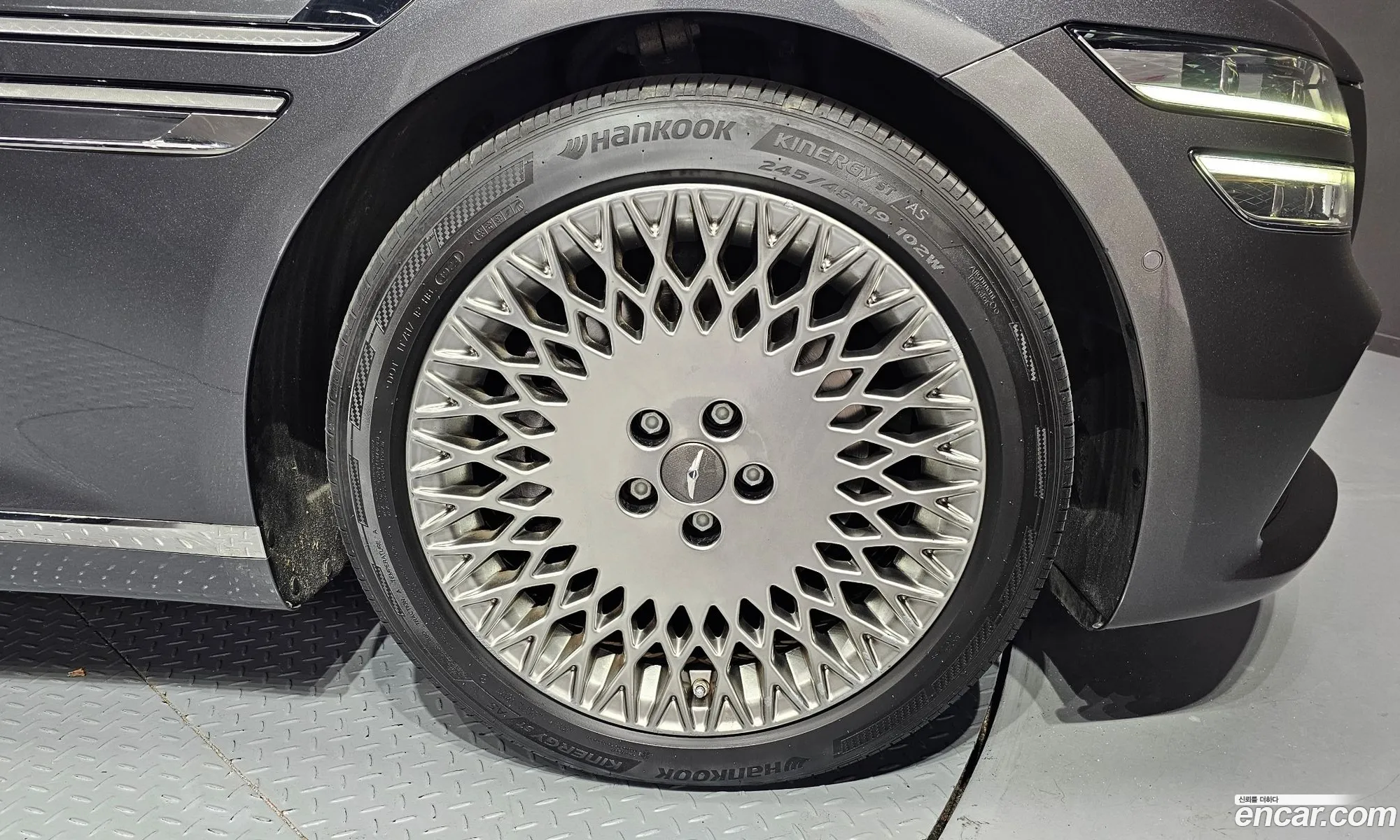 Genesis G80 2020 KMTGB41CDMU041771 — 15