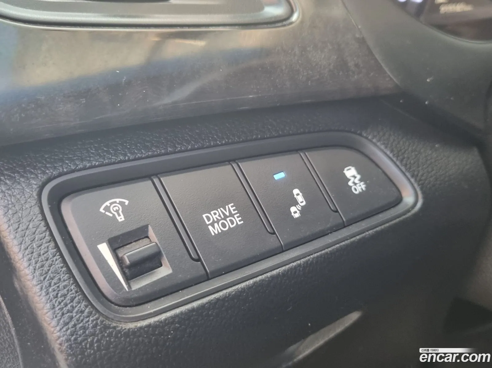 Hyundai Grandeur HG 2016 — 17