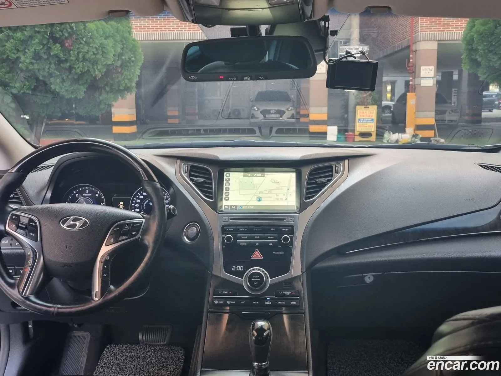 Hyundai Grandeur HG 2016 — 3