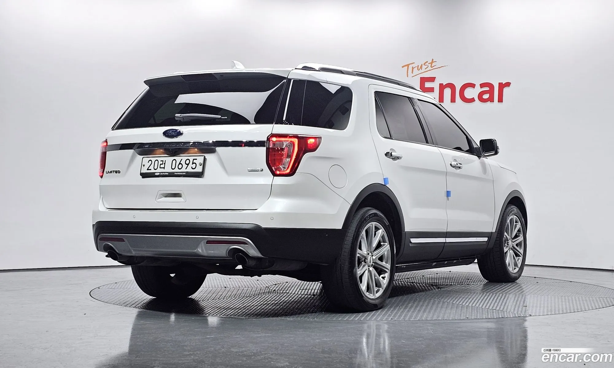Ford Explorer 2016 1FM5K8FH6GGC78829 — 17