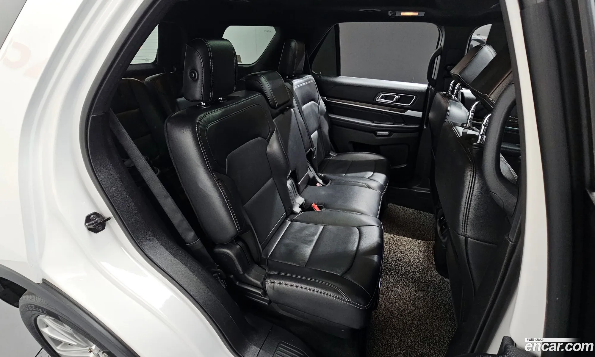 Ford Explorer 2016 1FM5K8FH6GGC78829 — 4