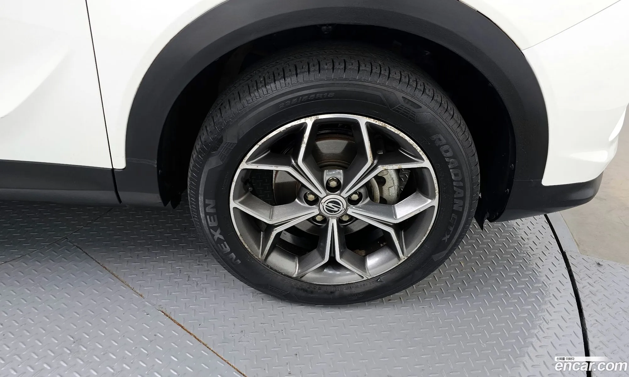 KG Mobility (SsangYong) Beautiful Korando 2020 — 18