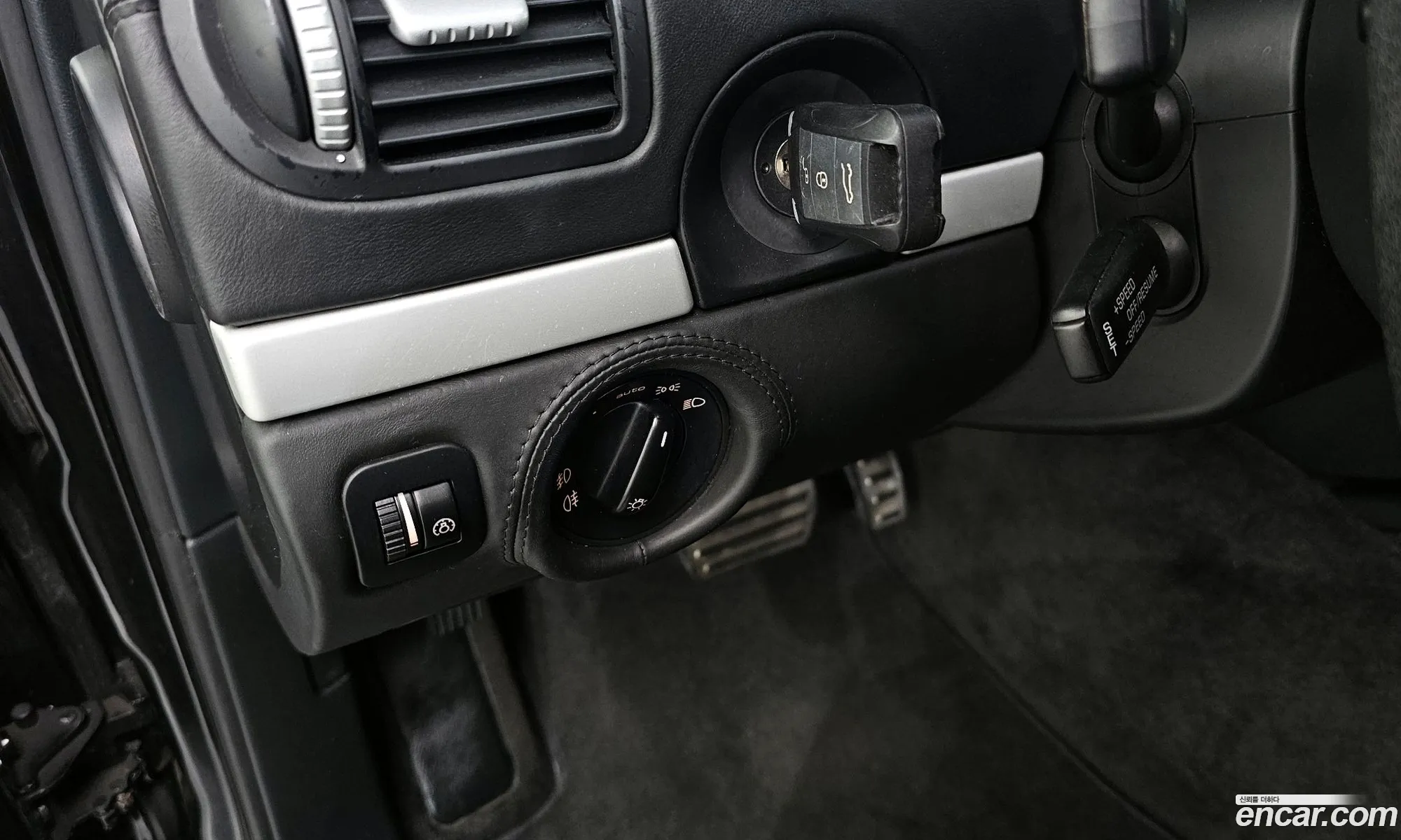 Porsche Cayenne 2007 WP1AC29P38LA91619 — 12