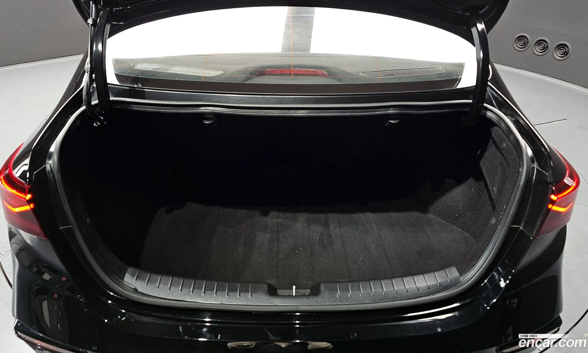 Kia K3 2018 — 5