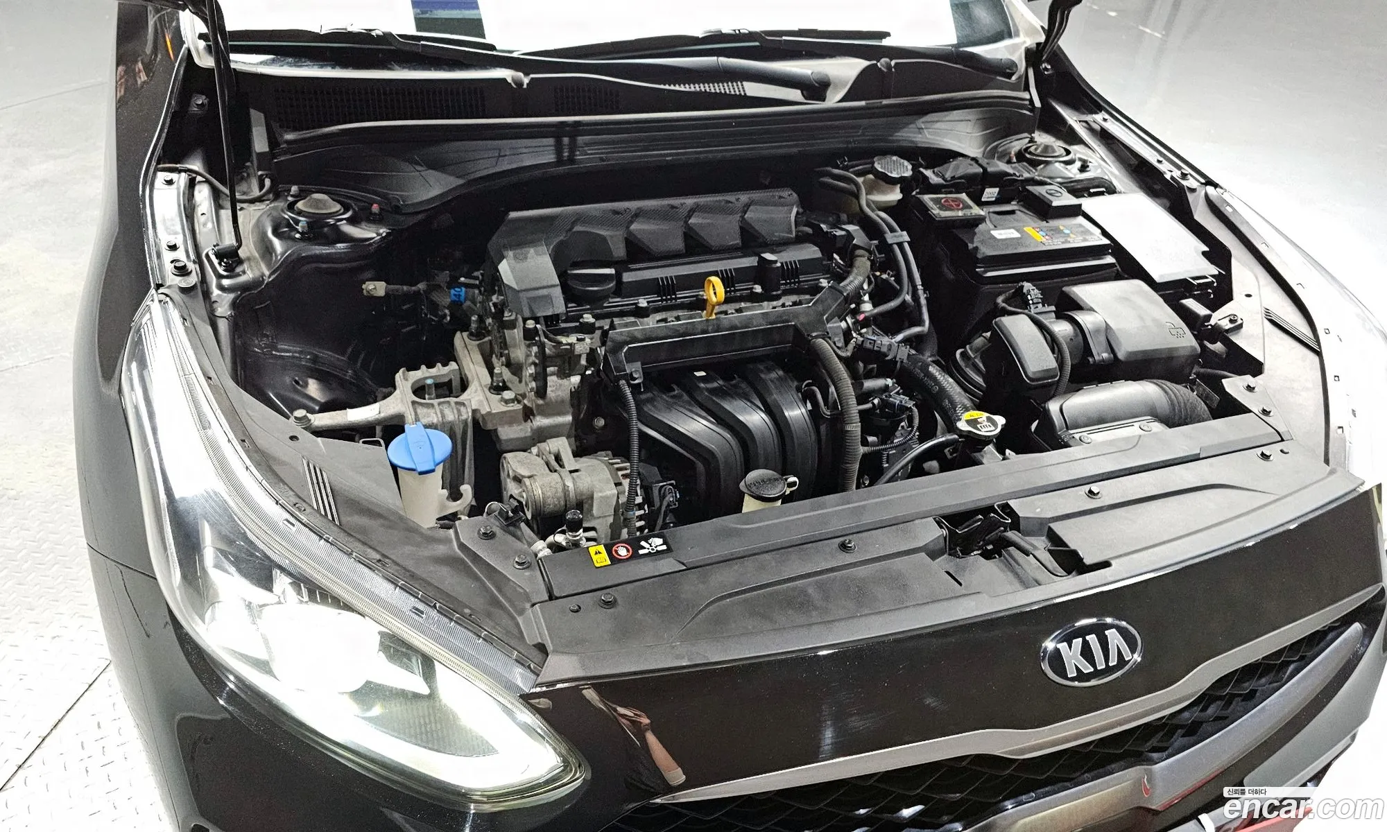 Kia K3 2018 — 9