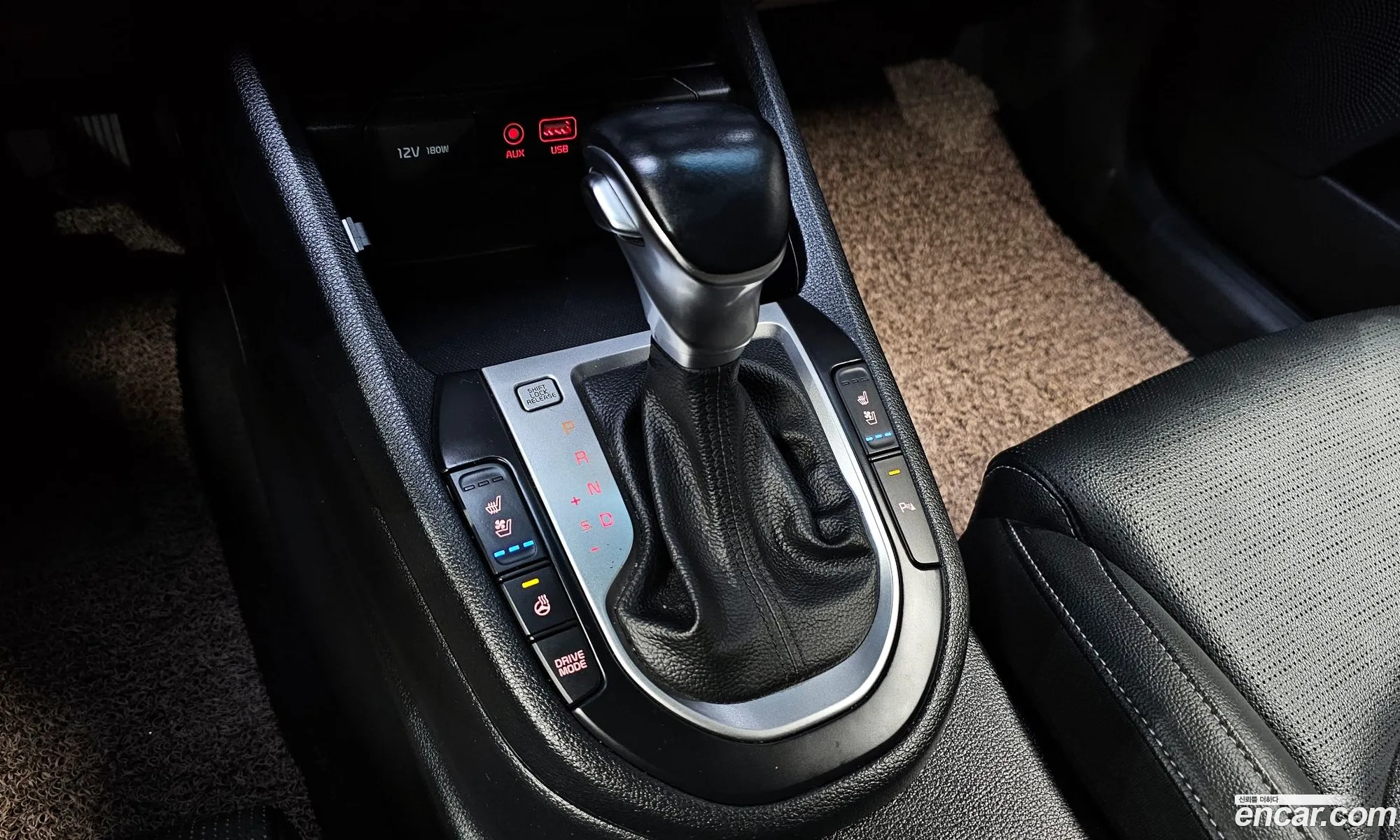Kia K3 2018 — 17