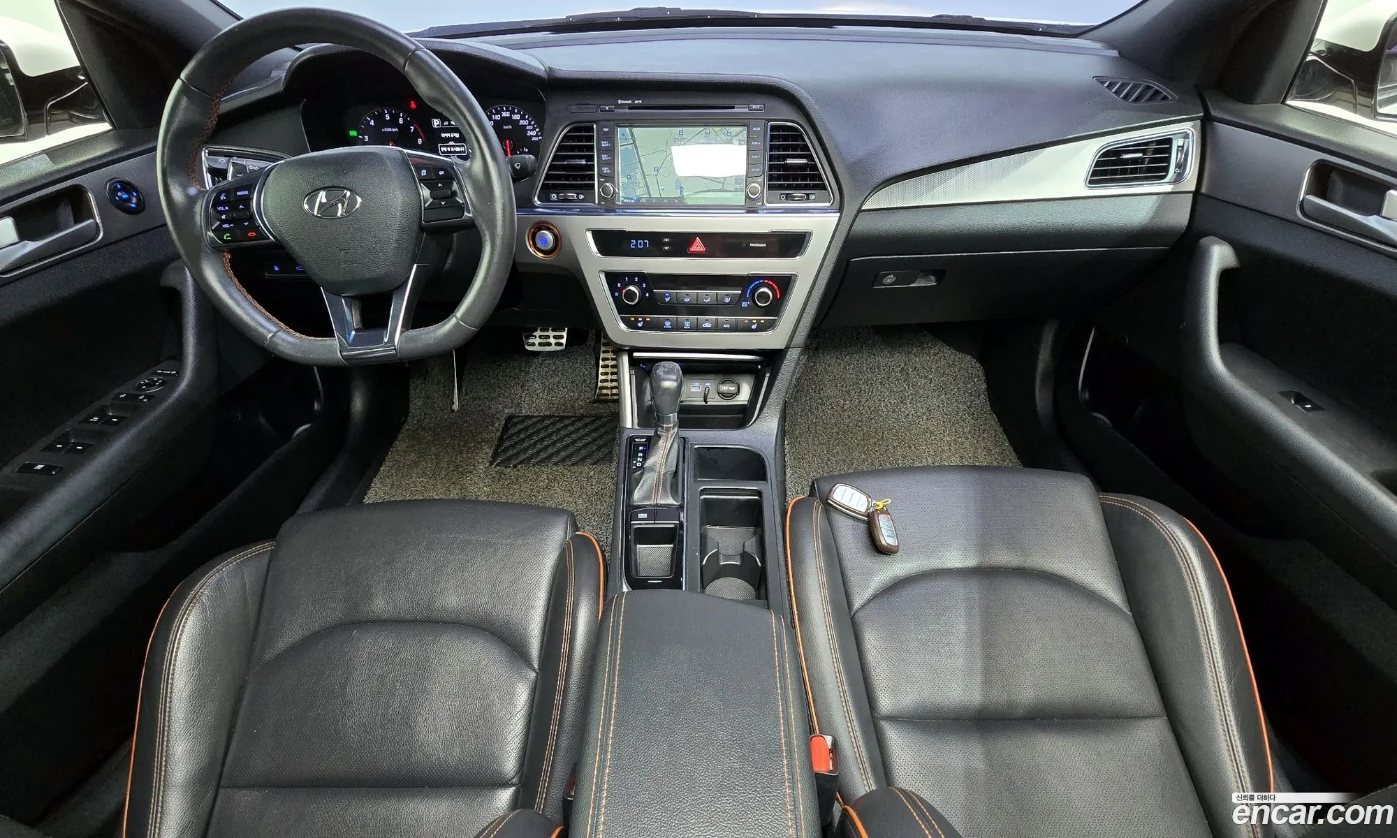 Hyundai LF Sonata