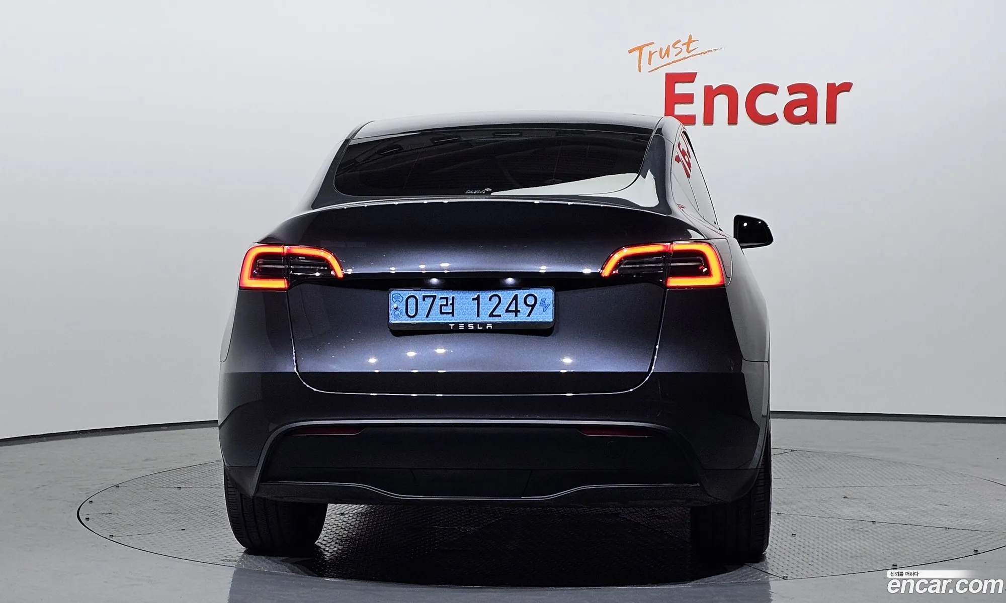 Tesla Model Y 2024 LRWYGCFS0RC497763 — 6