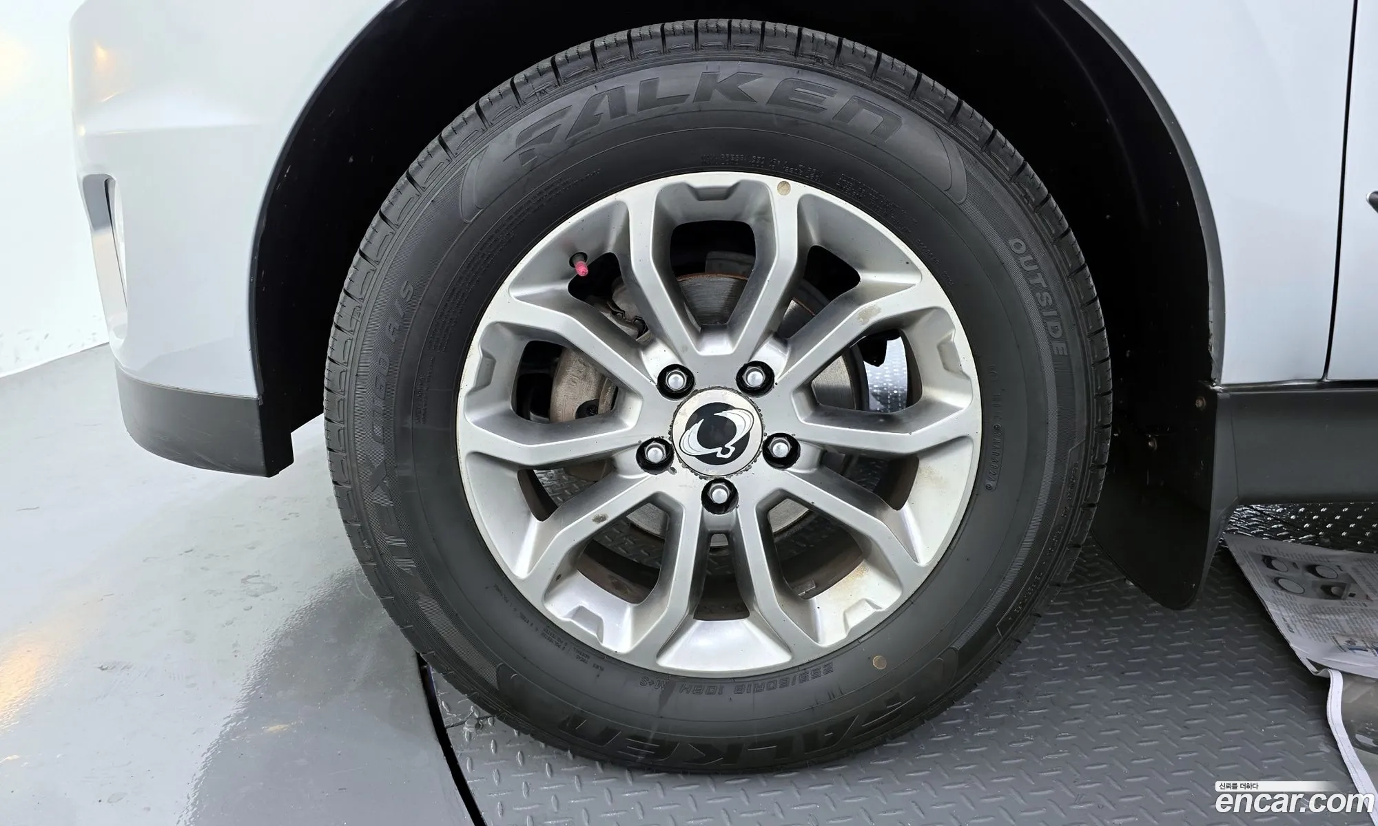 KG Mobility (SsangYong) Korando Sports