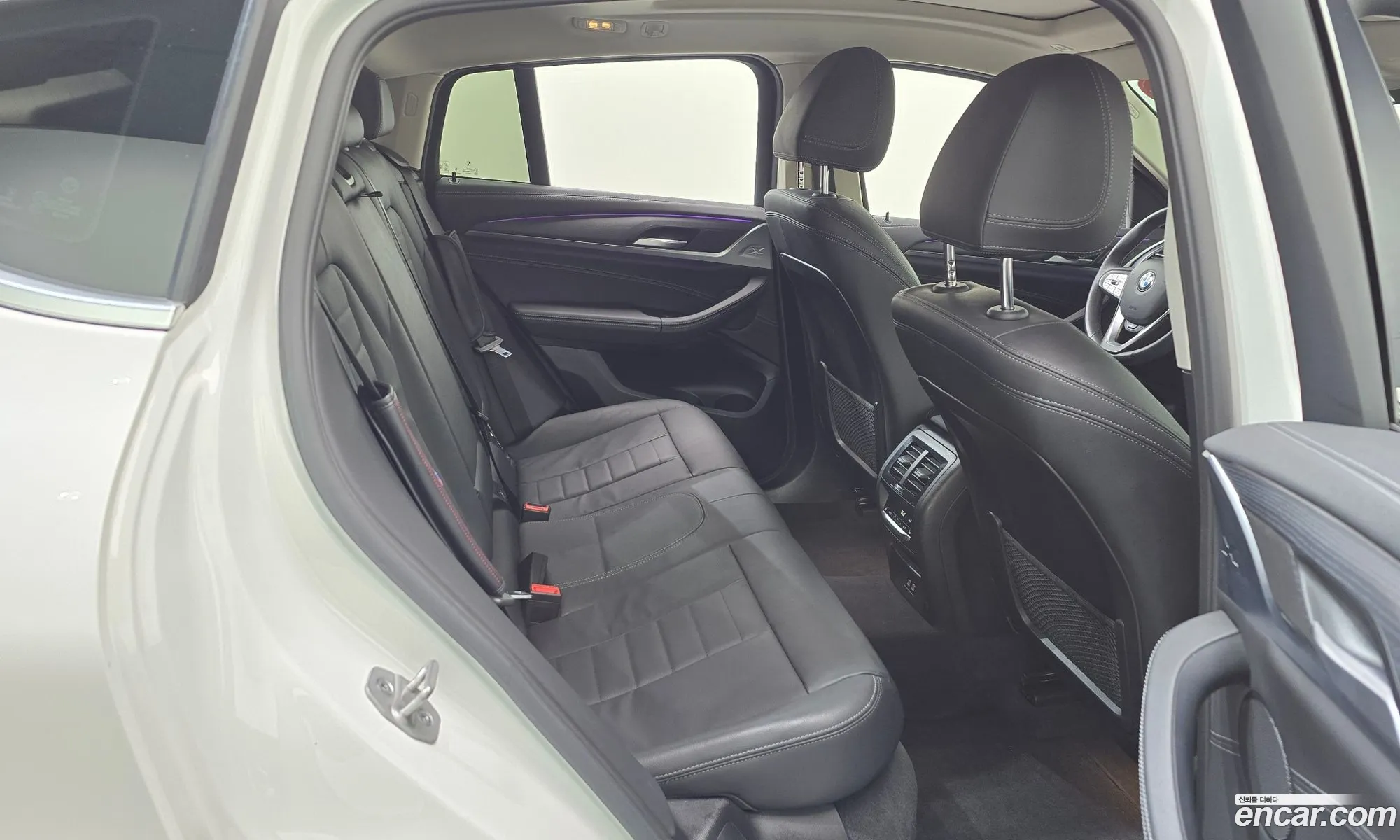 BMW X4 2023 — 16