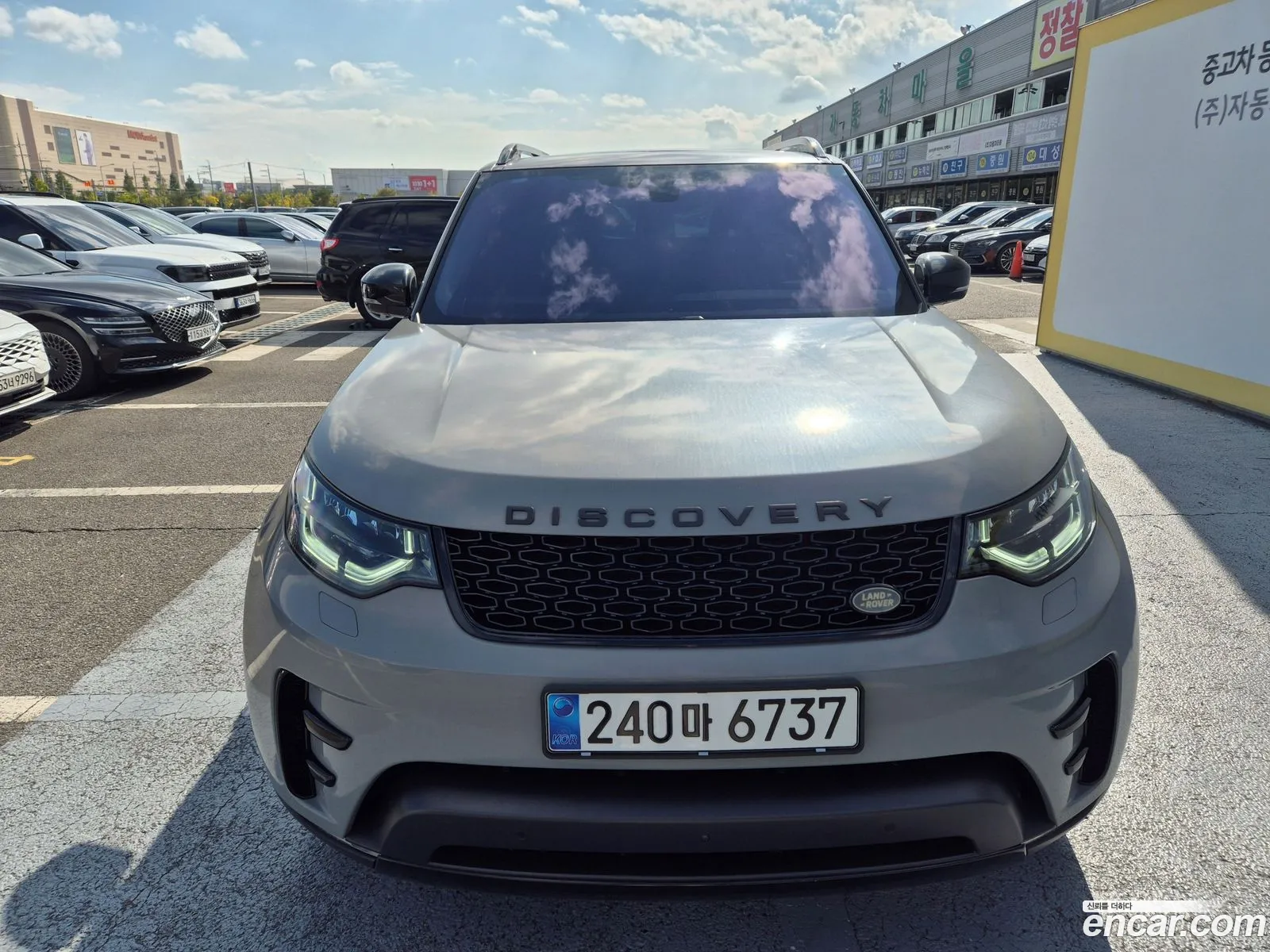 Land Rover Discovery 5 2017 — 18