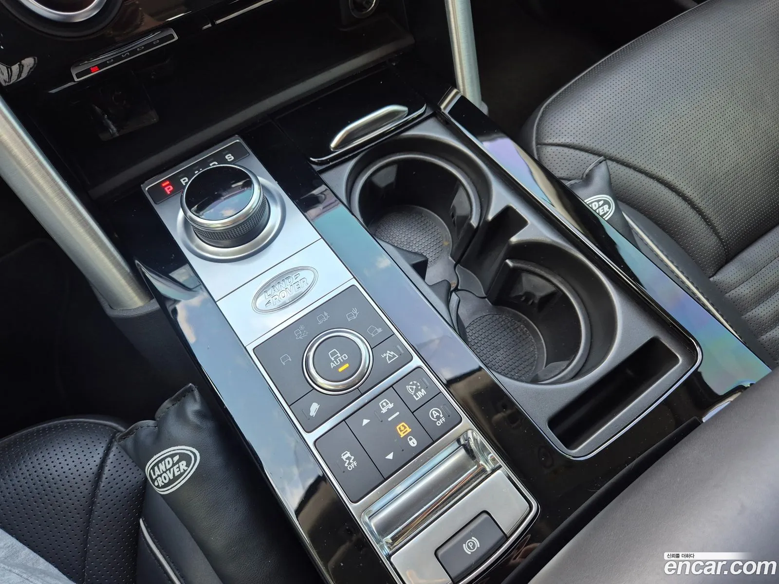 Land Rover Discovery 5 2017 — 9