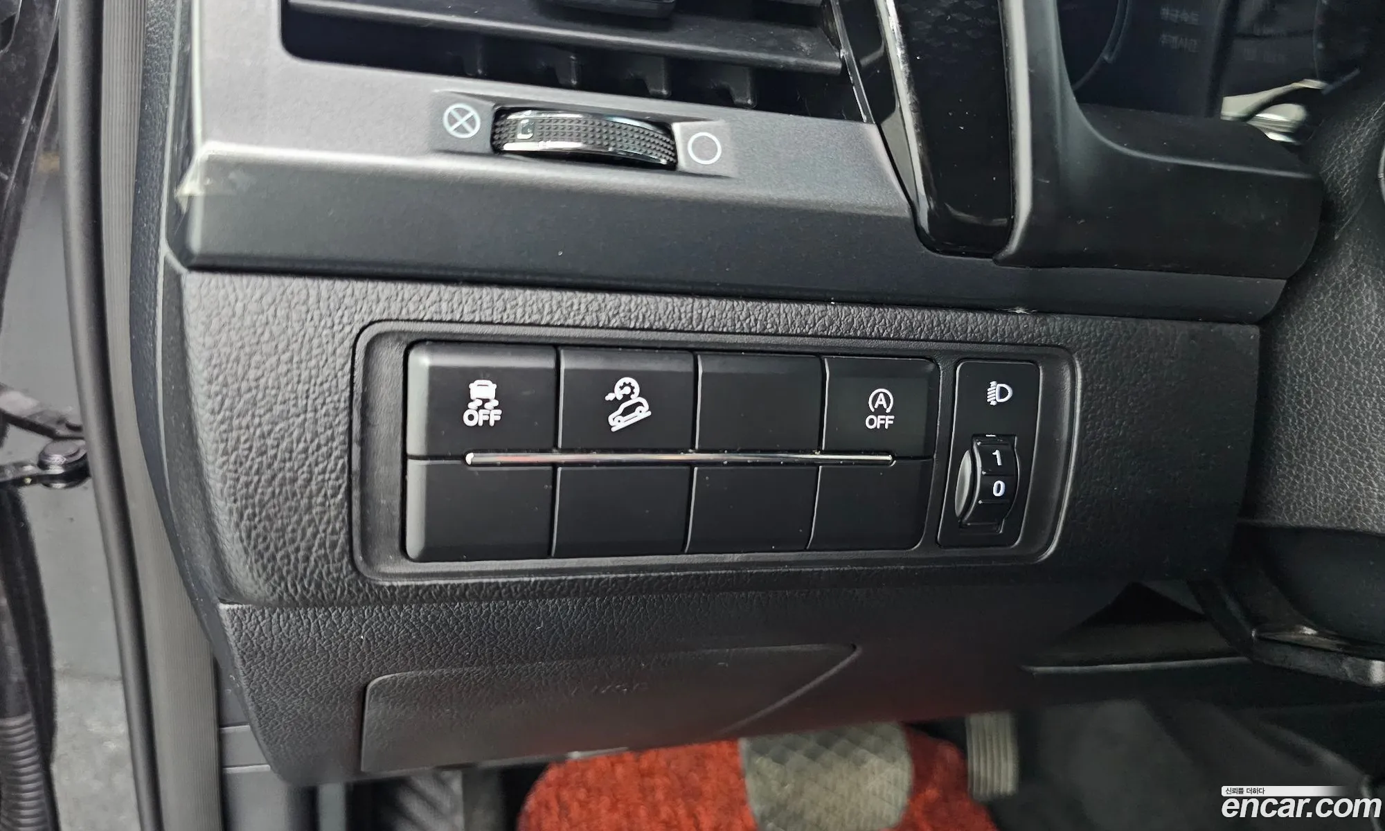 KG Mobility (SsangYong) Rexton Sports Khan 2022 — 17