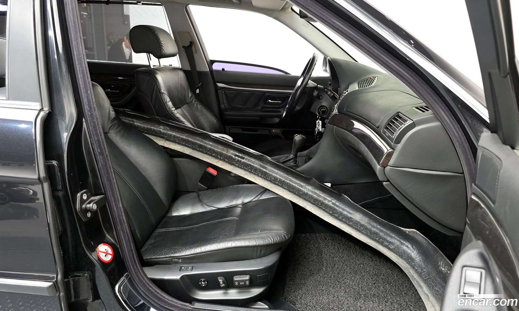 BMW 7 Series 2001 110111328205 — 9