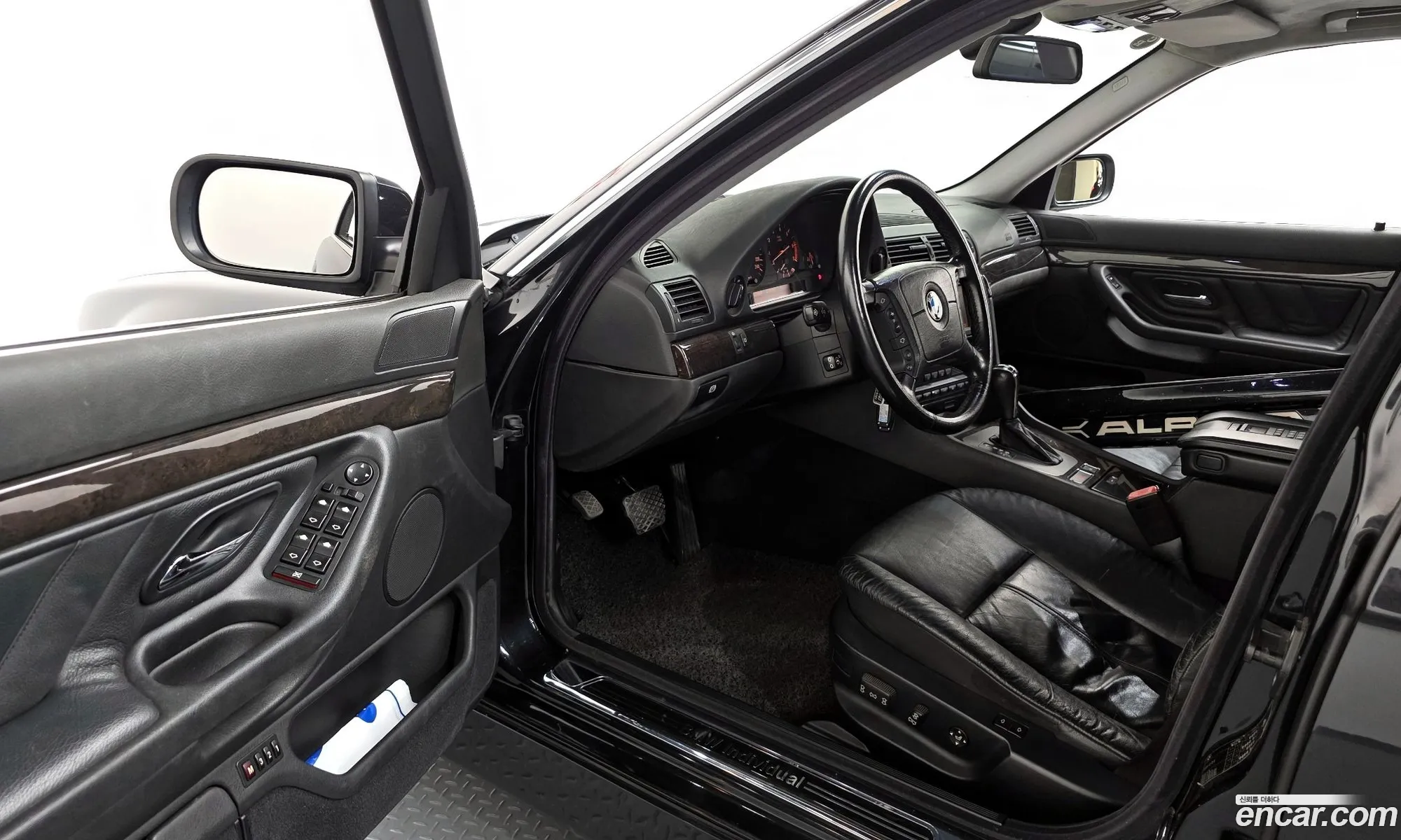 BMW 7 Series 2001 110111328205 — 14