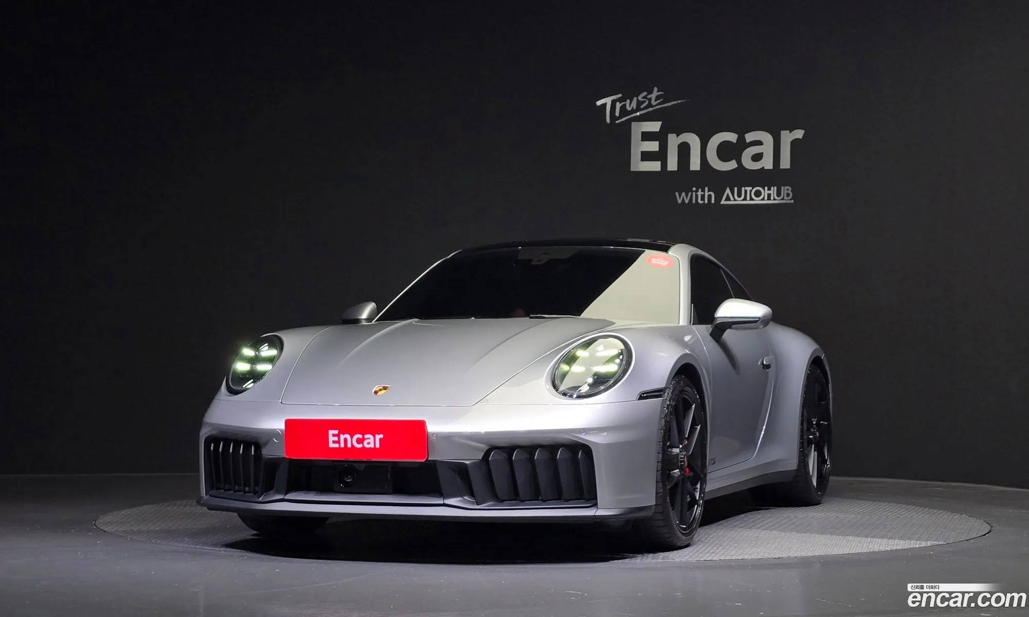 Porsche 911 2025 — 11