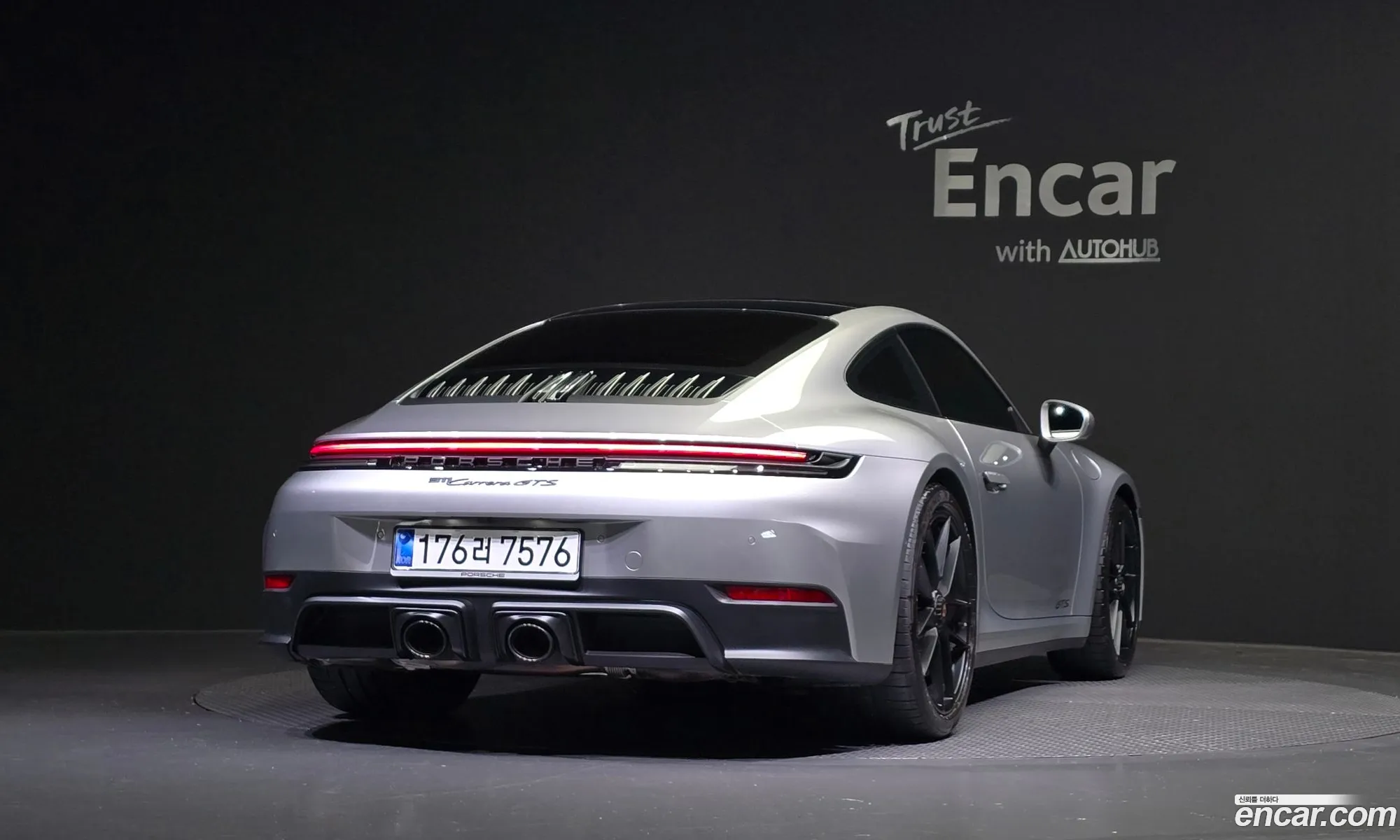 Porsche 911 2025 — 20
