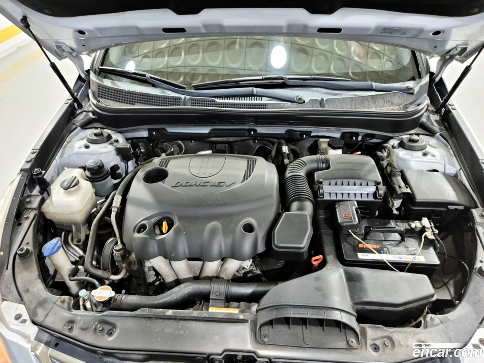 Hyundai YF Sonata 2009 — 8