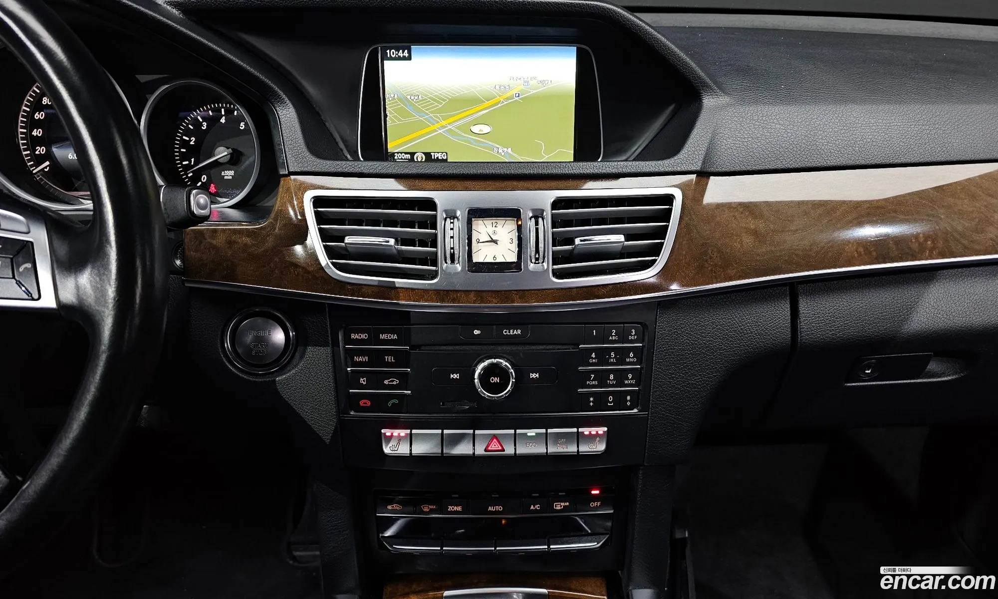 Mercedes-Benz E-Class W212 2016 — 10