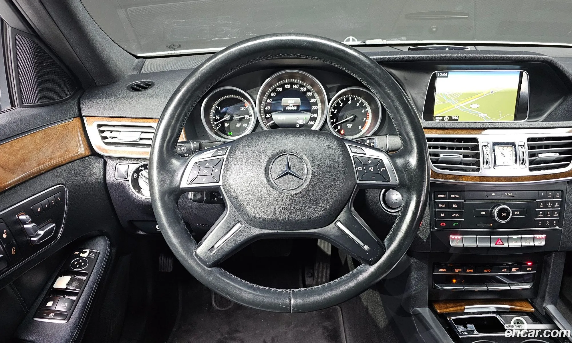 Mercedes-Benz E-Class W212 2016 — 15