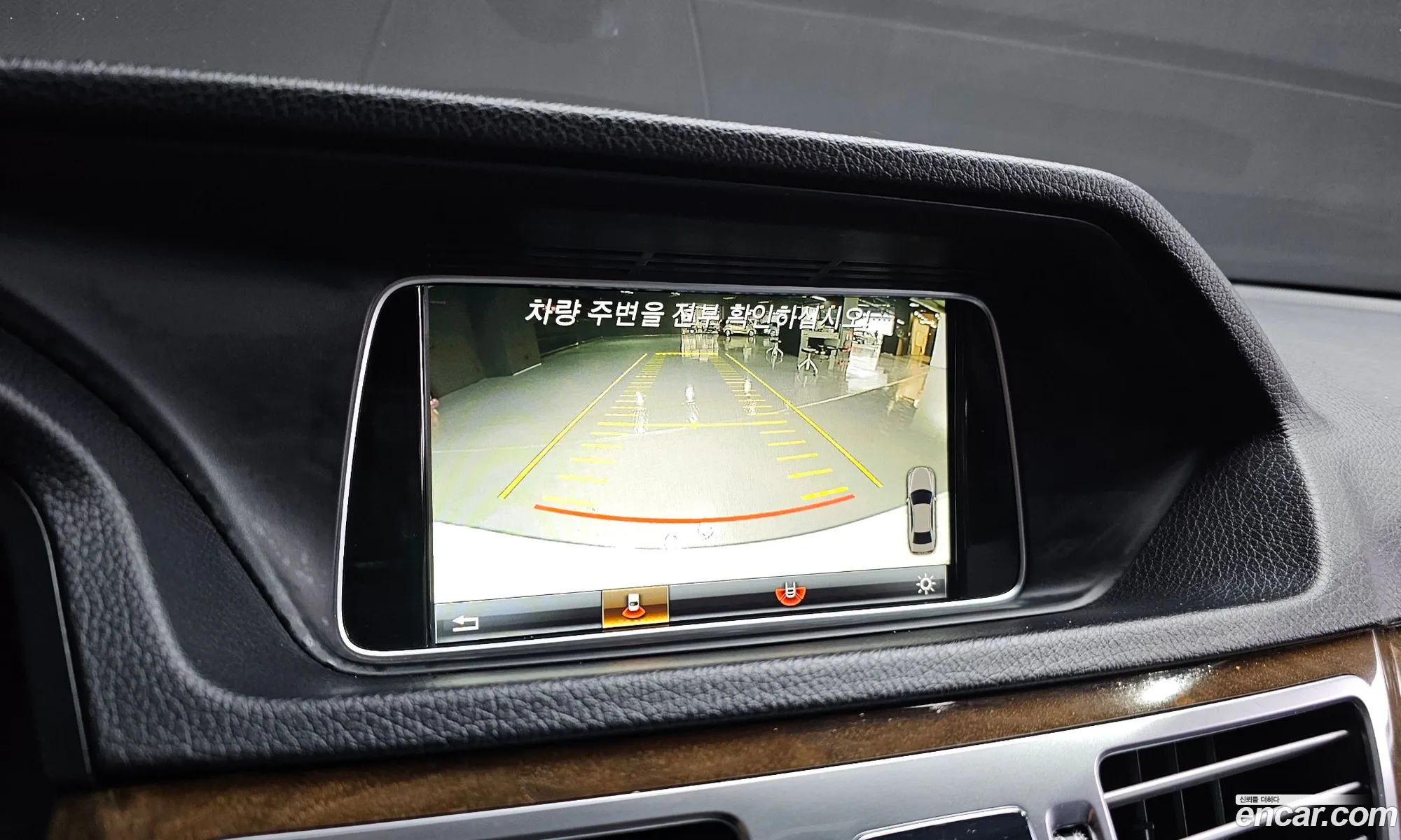 Mercedes-Benz E-Class W212 2016 — 13