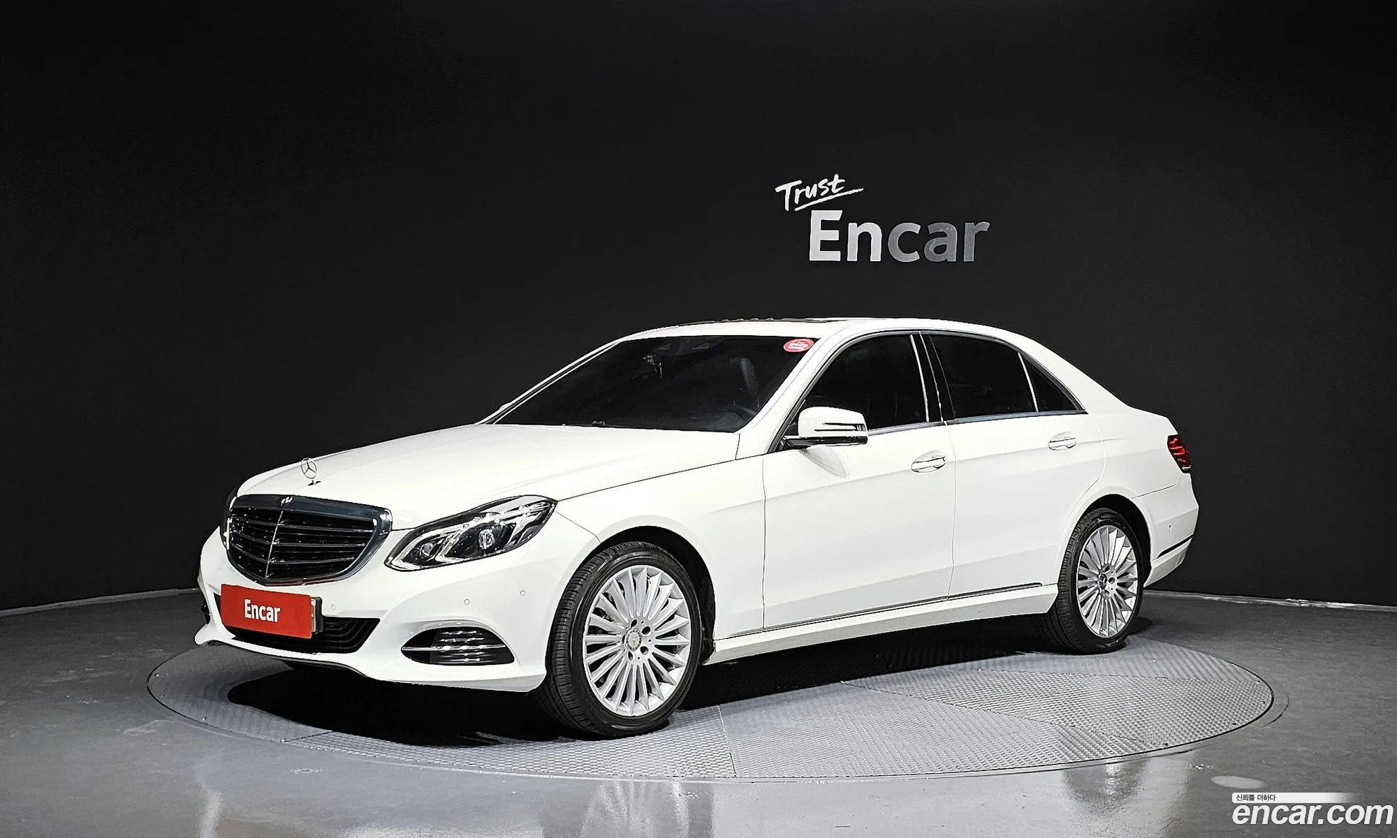 Mercedes-Benz E-Class W212 2016 — 5