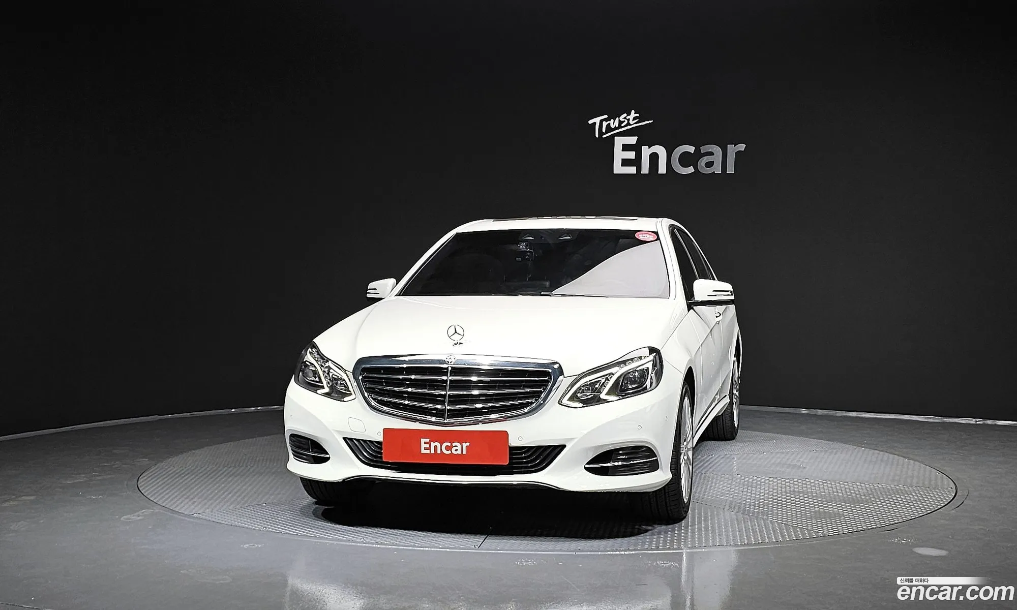 Mercedes-Benz E-Class W212 2016 — 3
