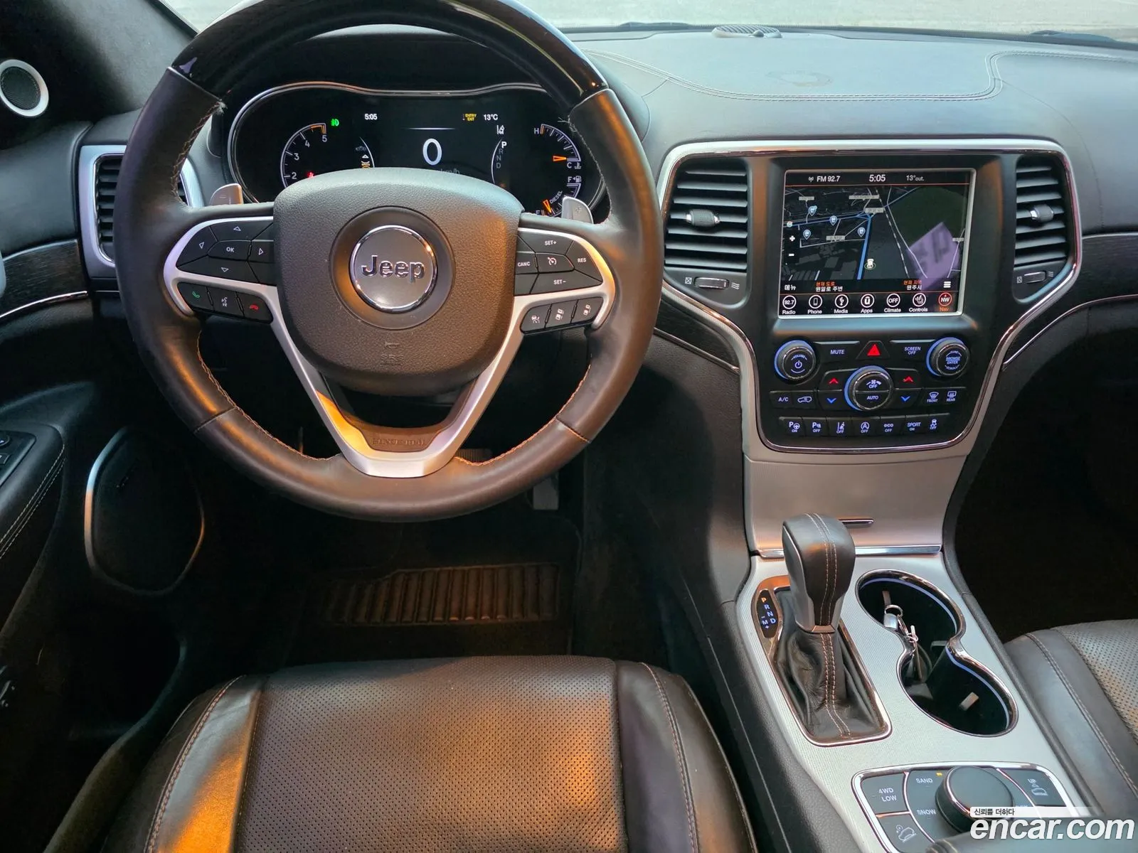 Jeep Grand Cherokee 2018 — 4