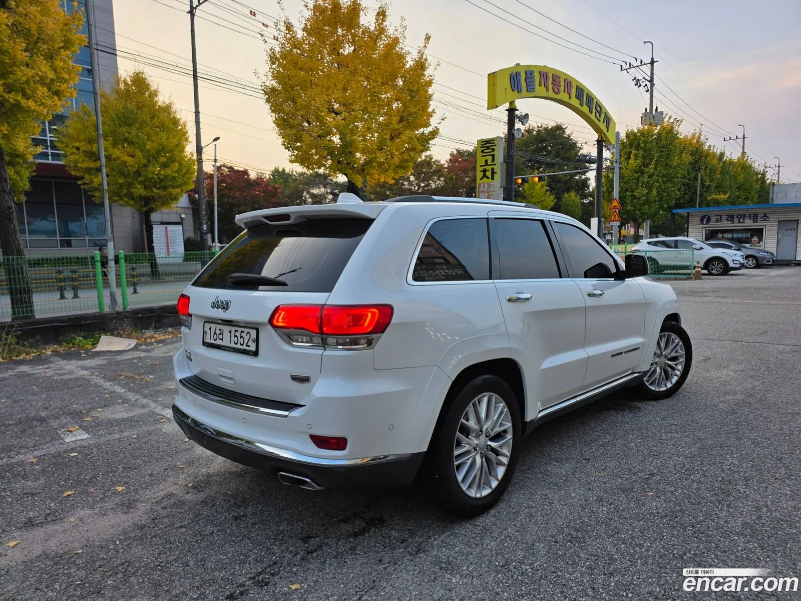 Jeep Grand Cherokee 2018 — 2