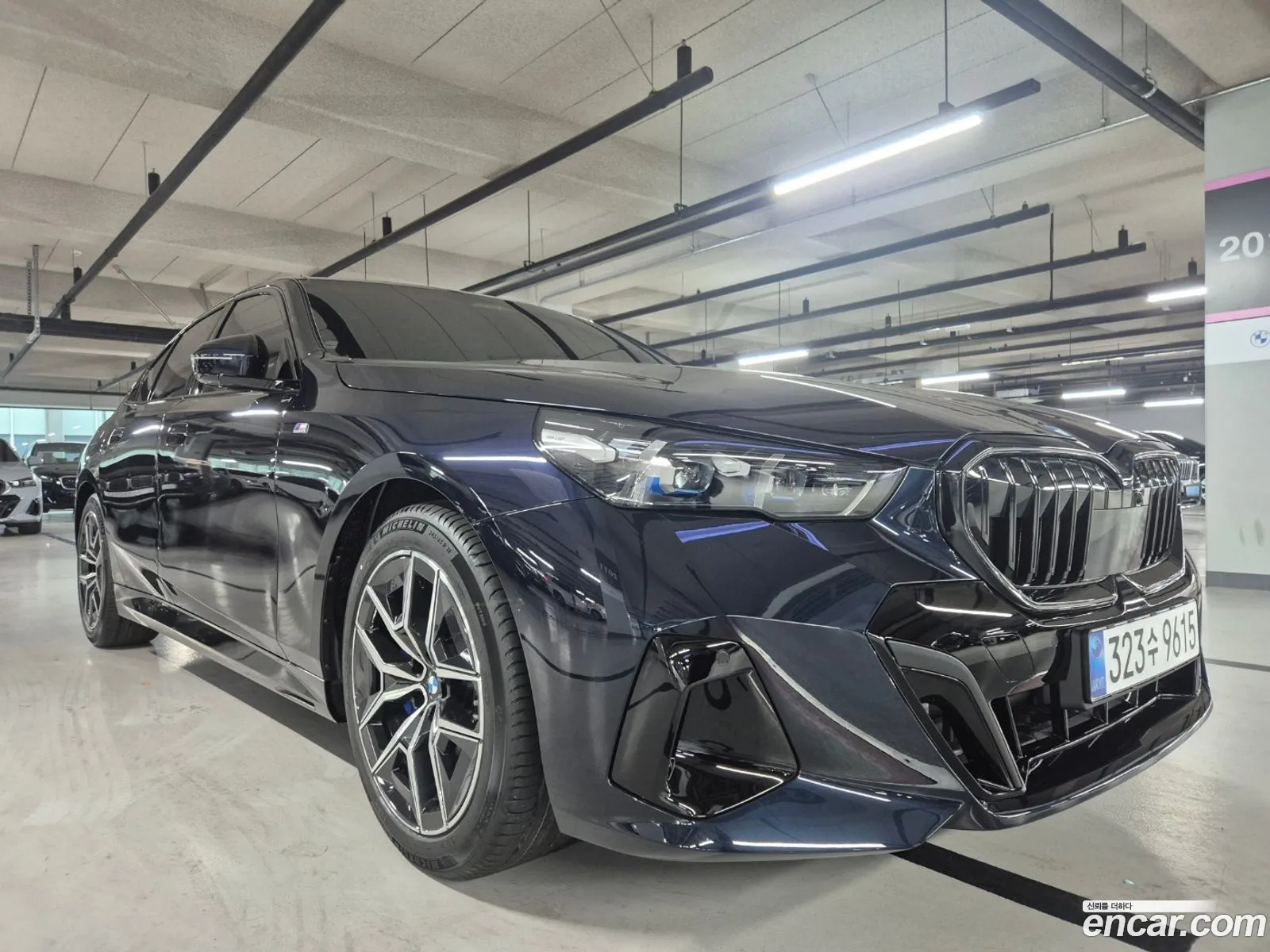 BMW 5 Series 2025 — 8