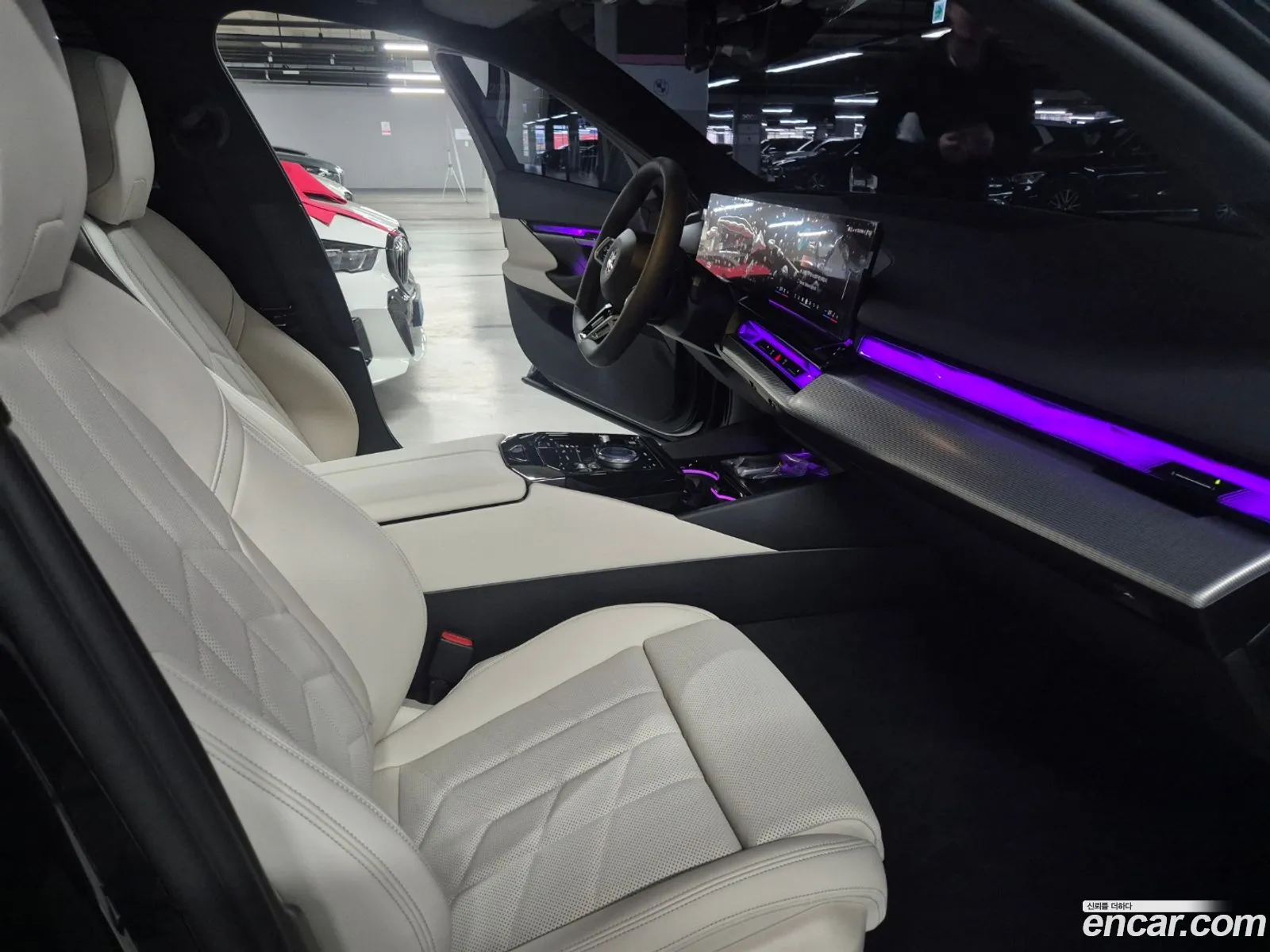BMW 5 Series 2025 — 11