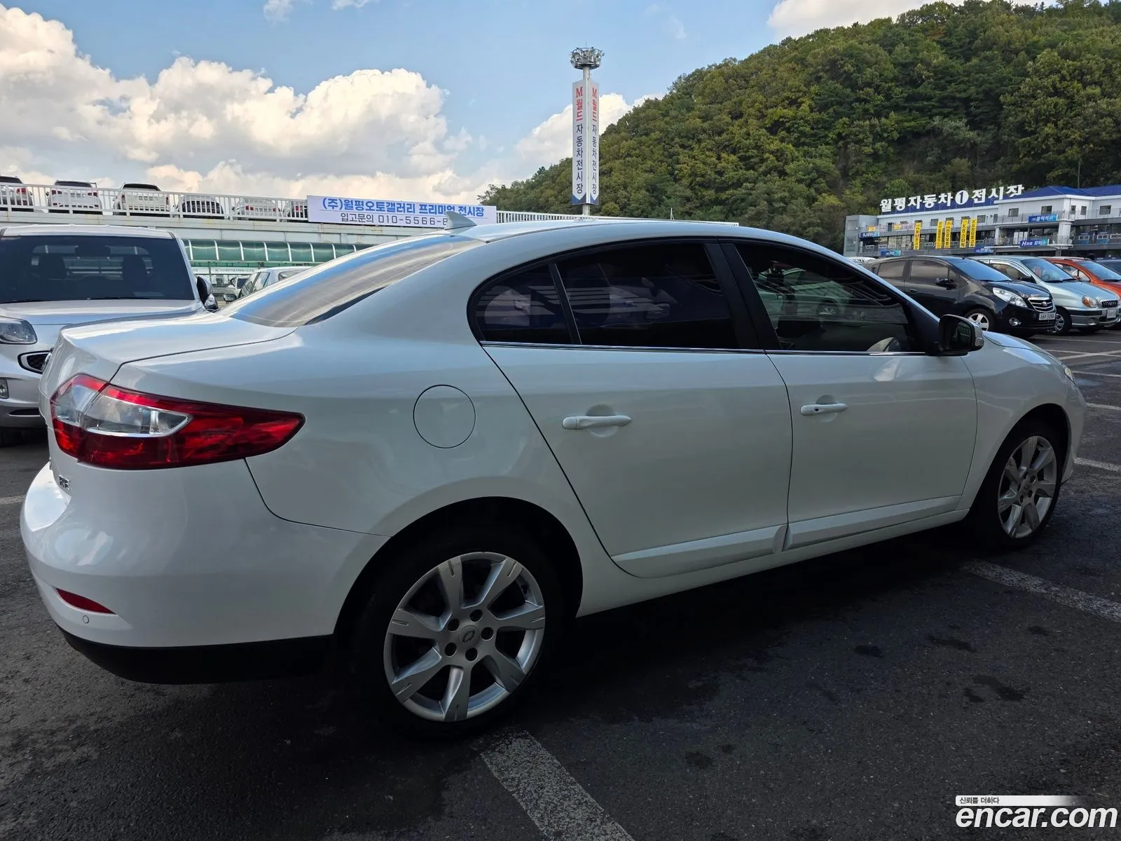 Renault Korea (Samsung) SM3 2009 — 2