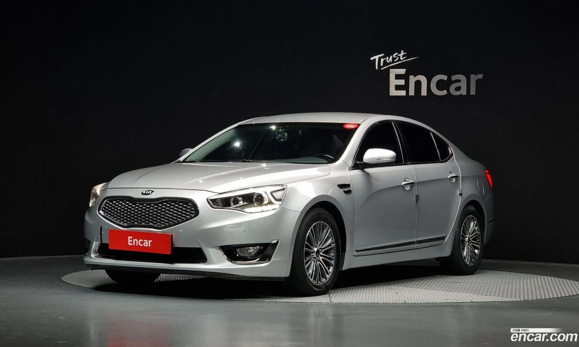 Kia K7 2015 — 11