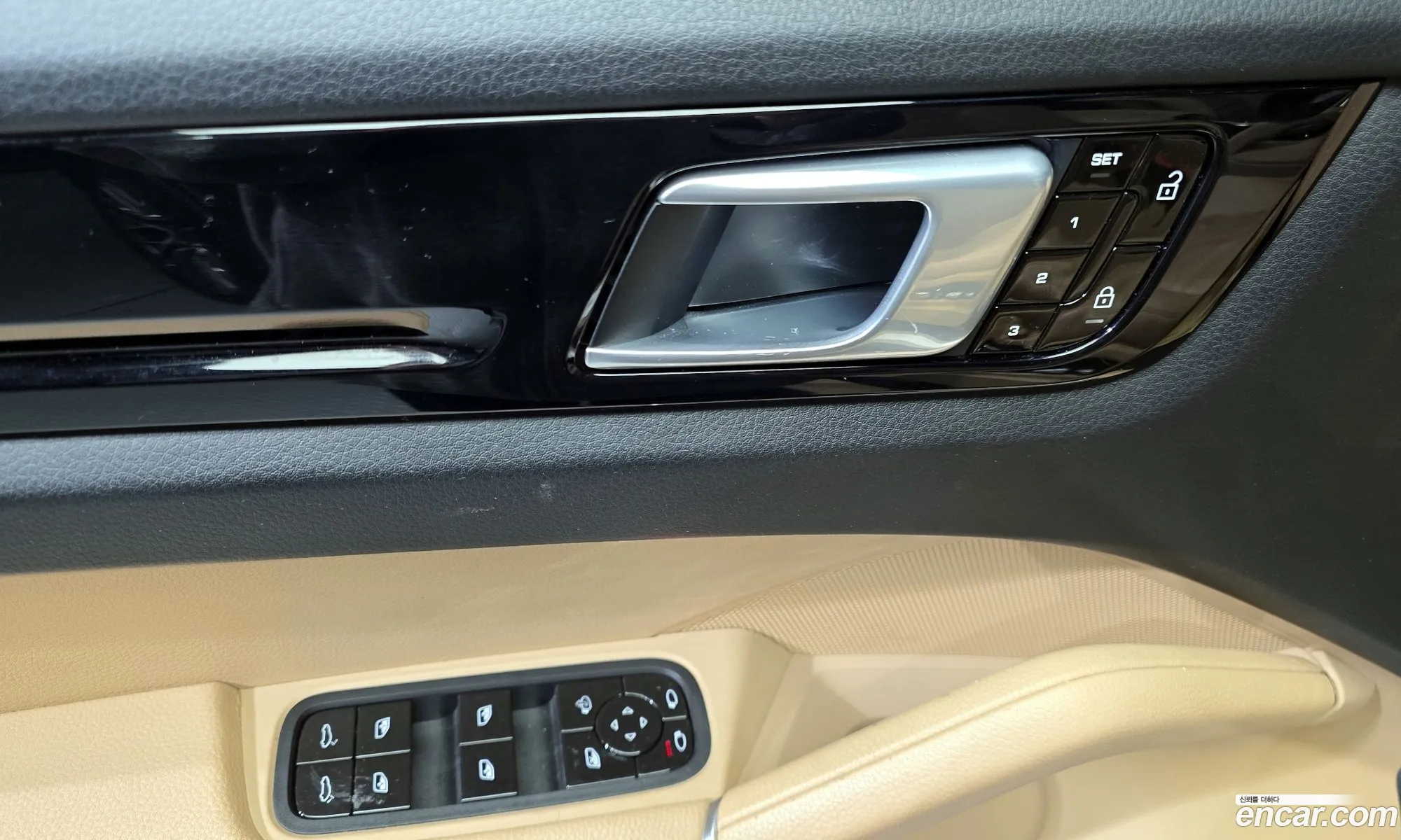Porsche Cayenne 2019 WP1AA29Y0KDA24864 — 18