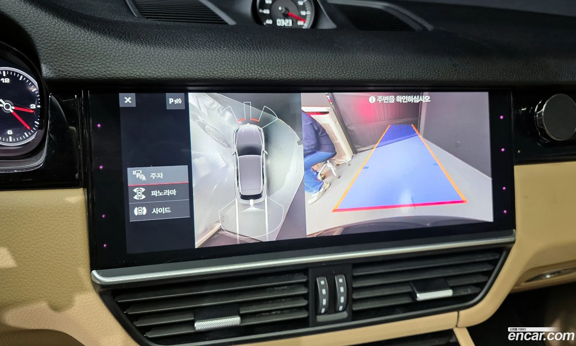 Porsche Cayenne 2019 WP1AA29Y0KDA24864 — 17