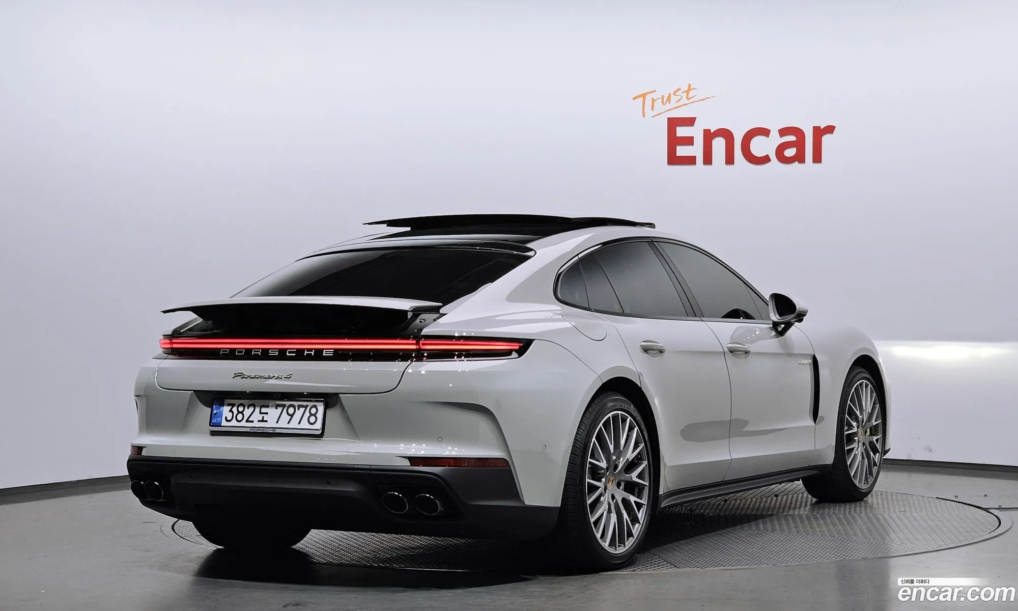 Porsche Panamera 2024 WP0AE2YA7SL045288 — 13
