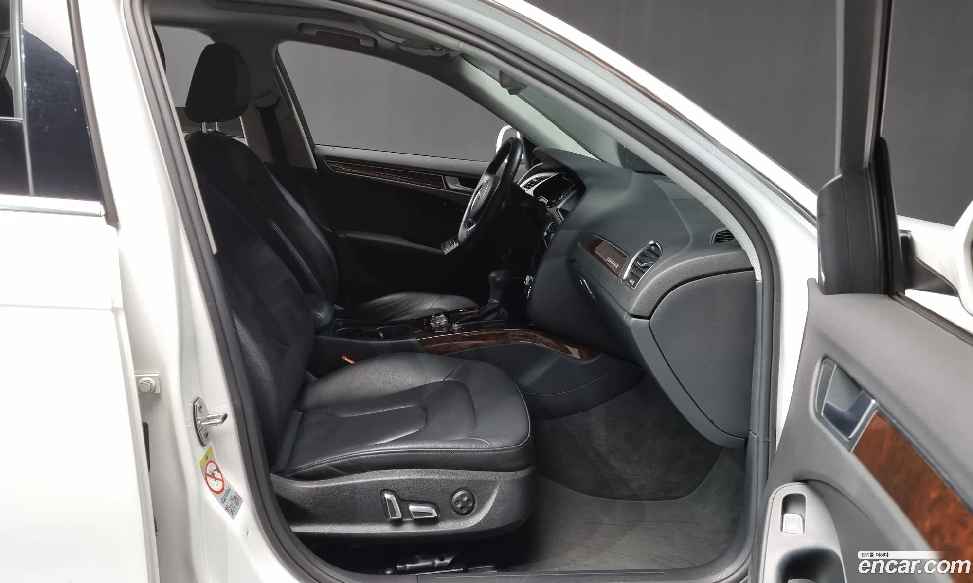 Audi A4 2012 WAUZZZ8K3DN024743 — 11