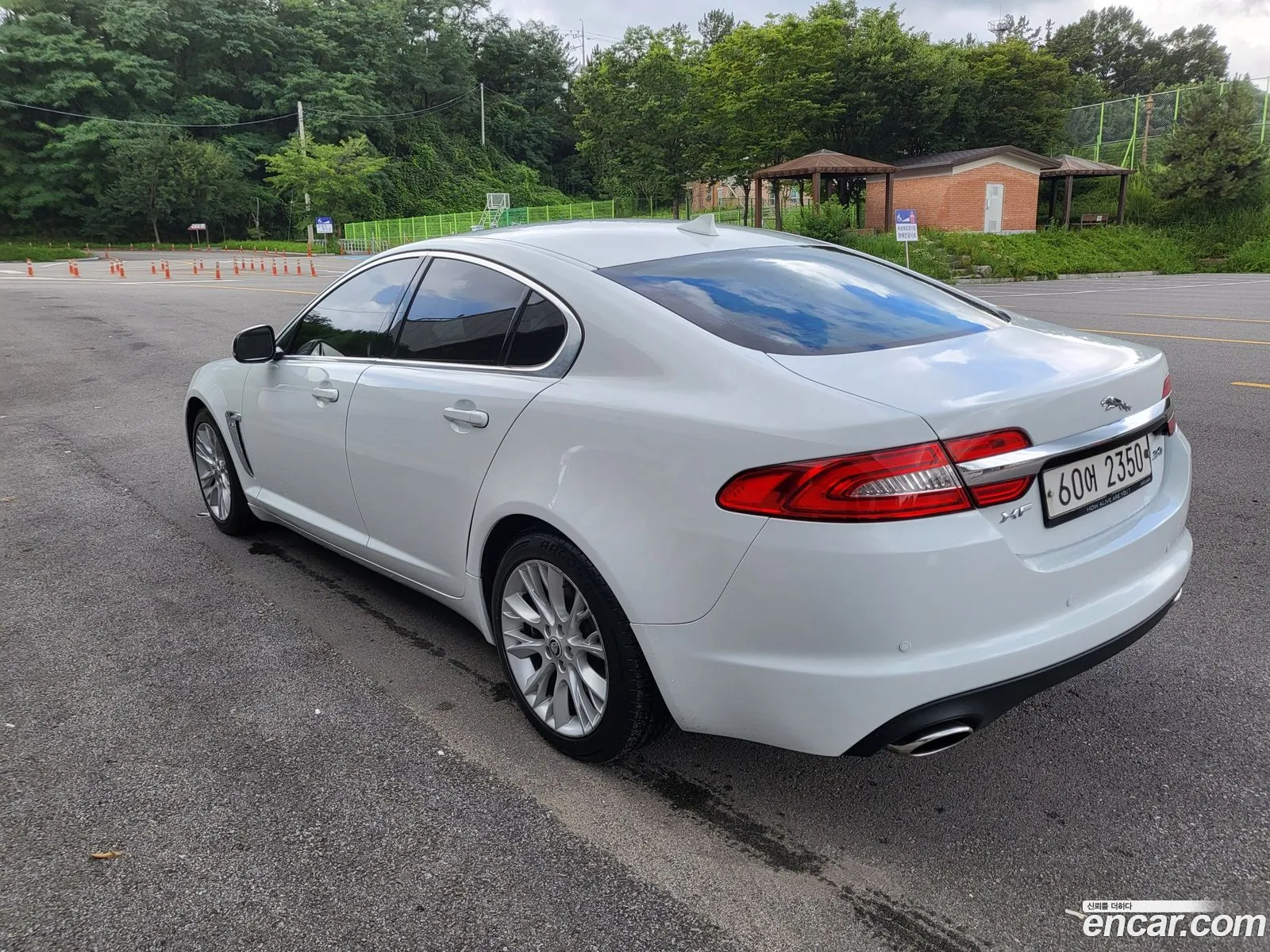 Jaguar XF 2013 — 3