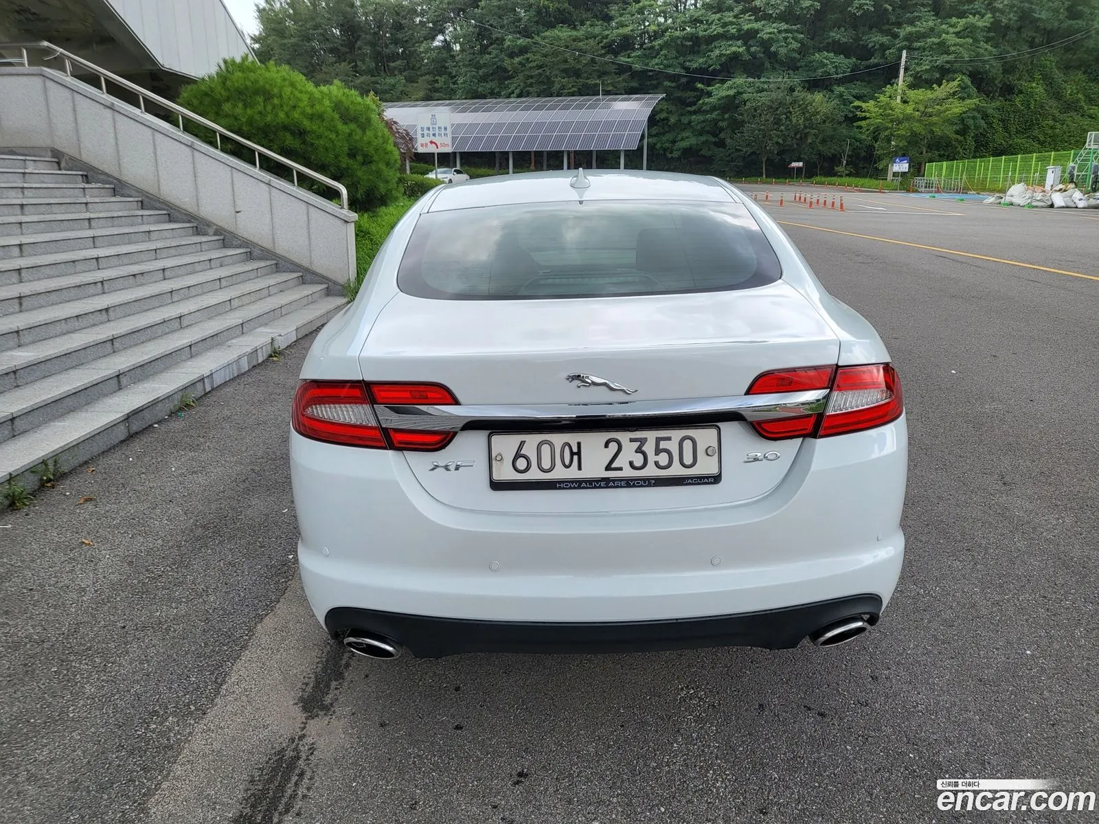 Jaguar XF 2013 — 9